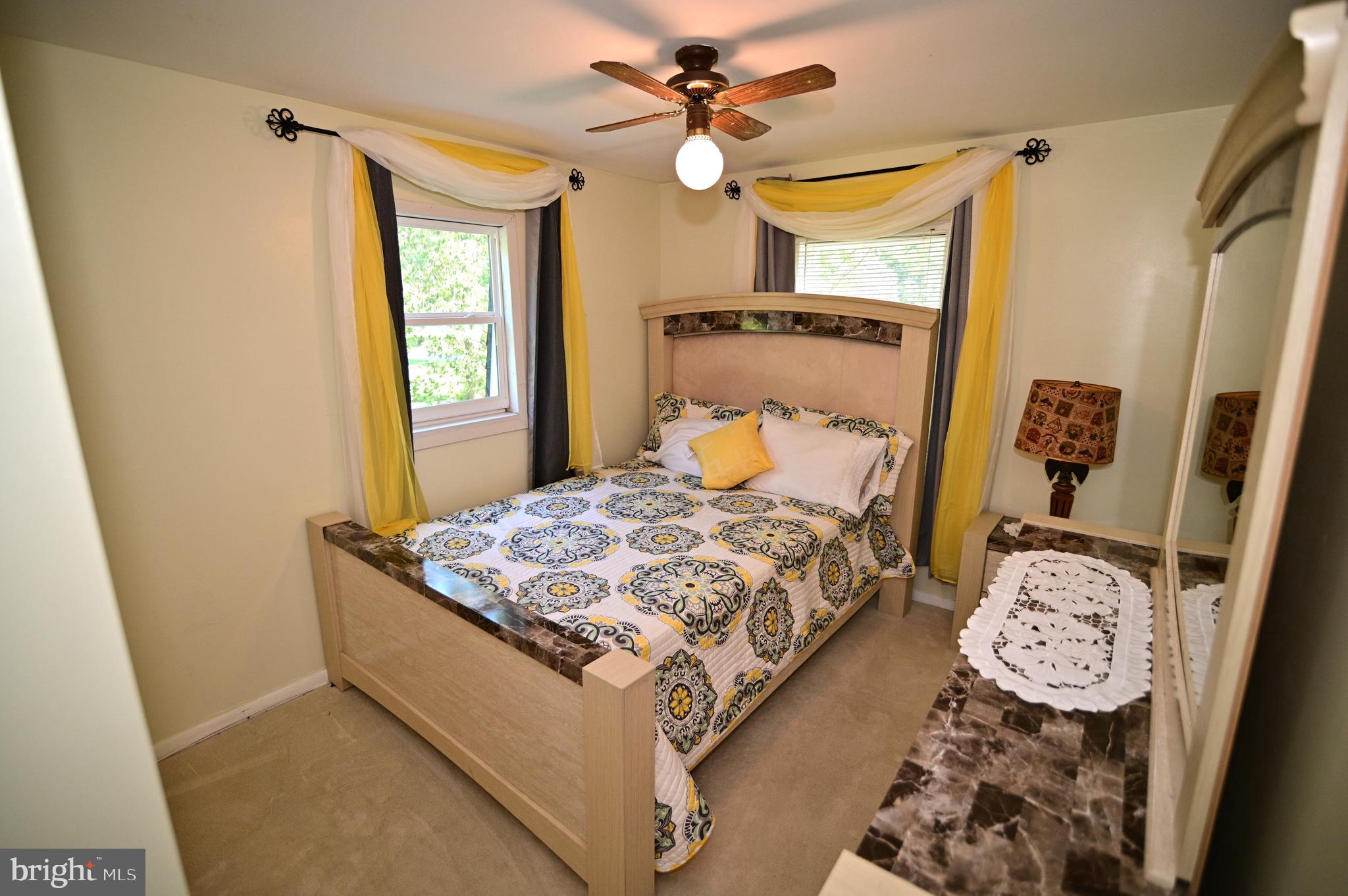 ROBIE MANOR SUB - Residential