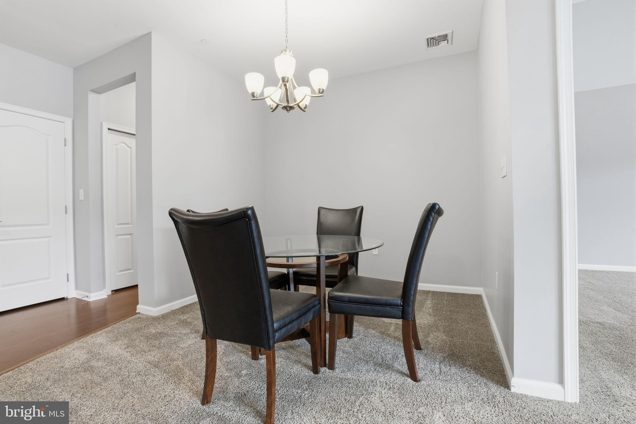 HUNTINGDON PLACE - Residential