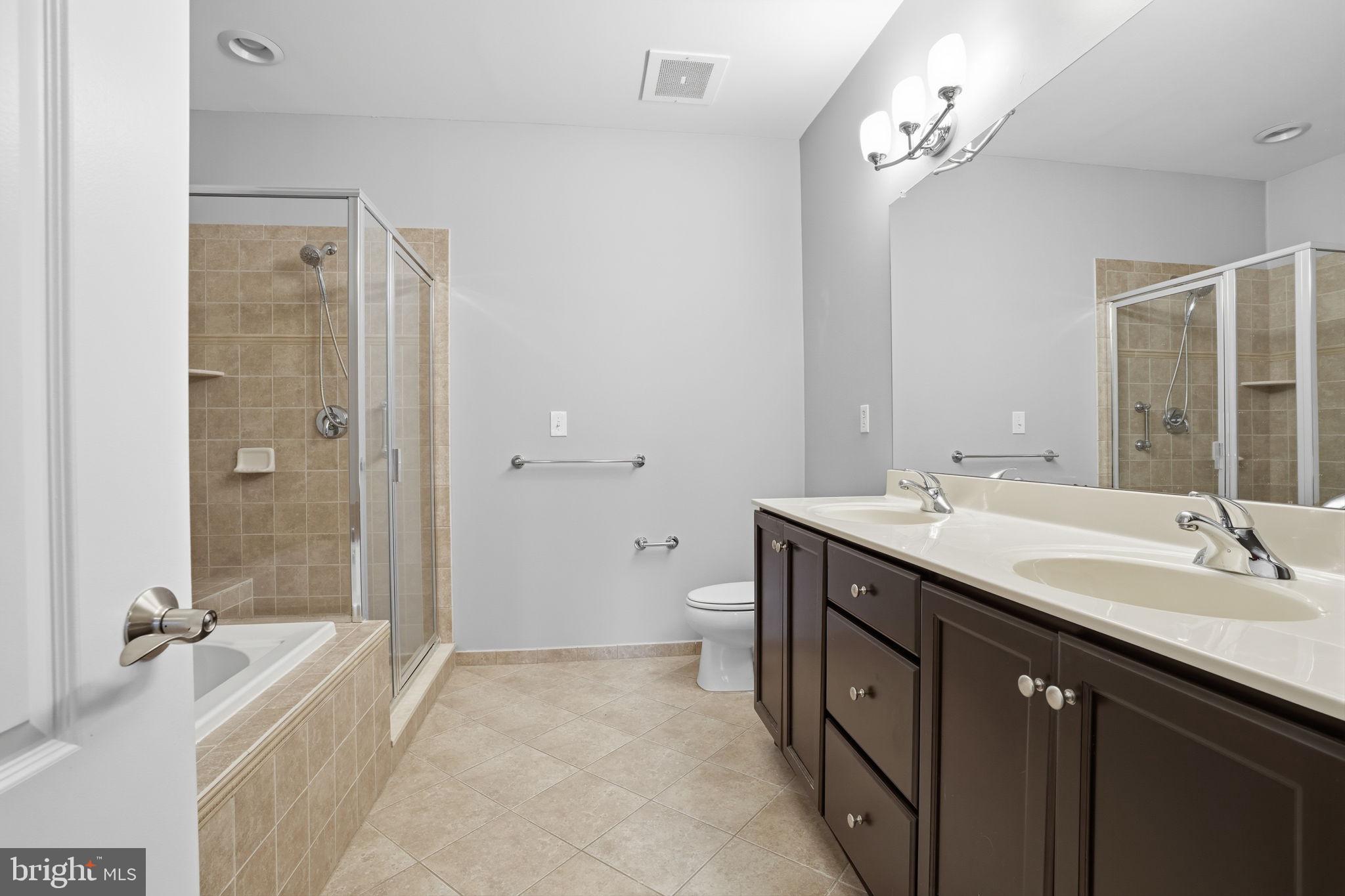 HUNTINGDON PLACE - Residential