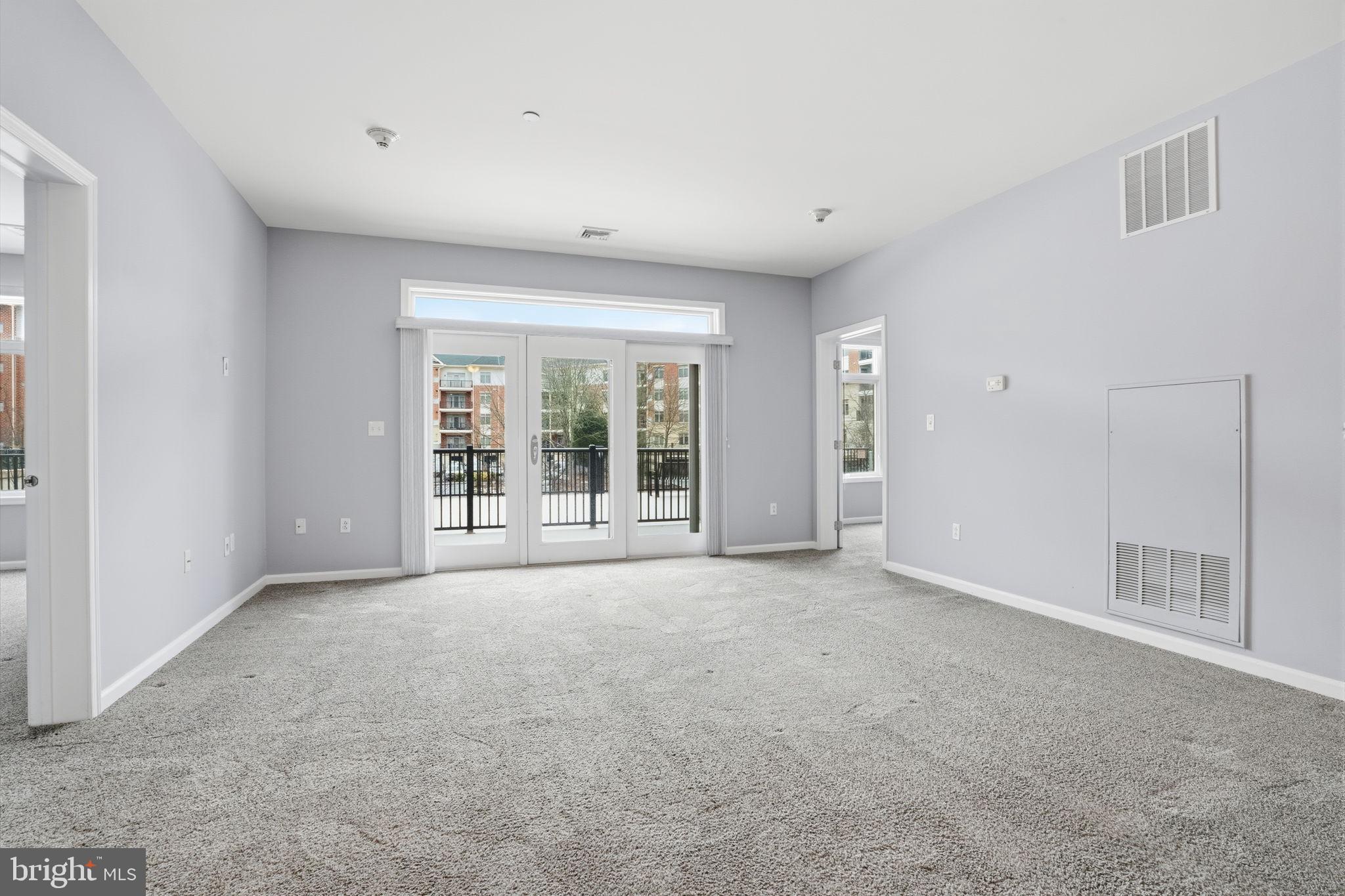 HUNTINGDON PLACE - Residential