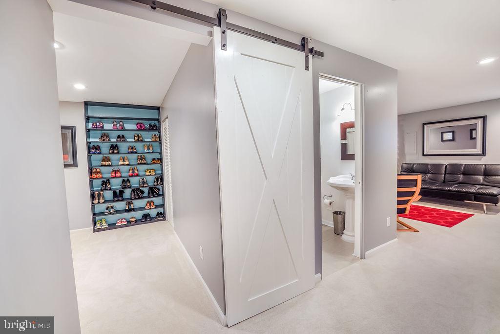 HIGHPOINTE - Residential