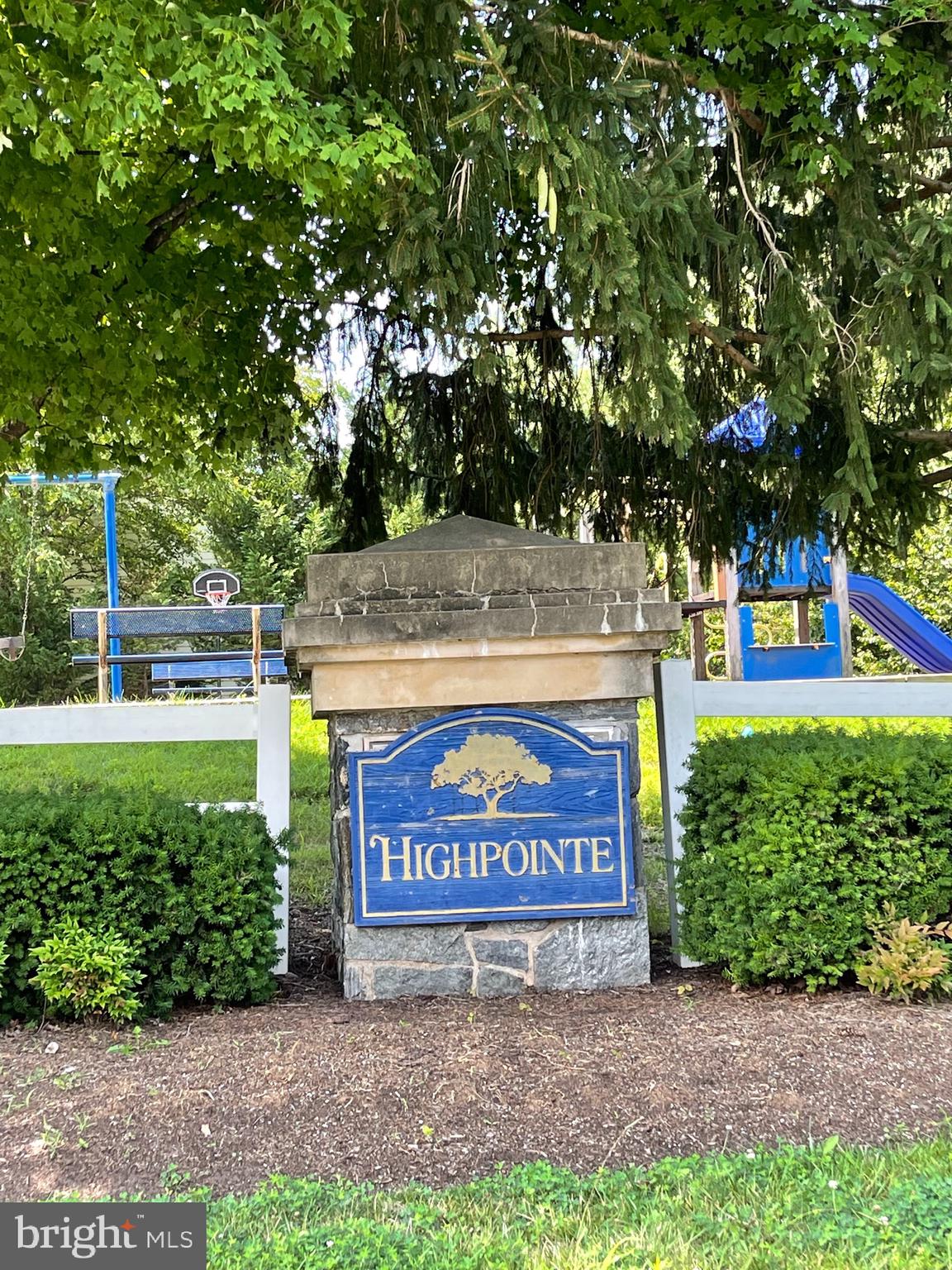 HIGHPOINTE - Residential