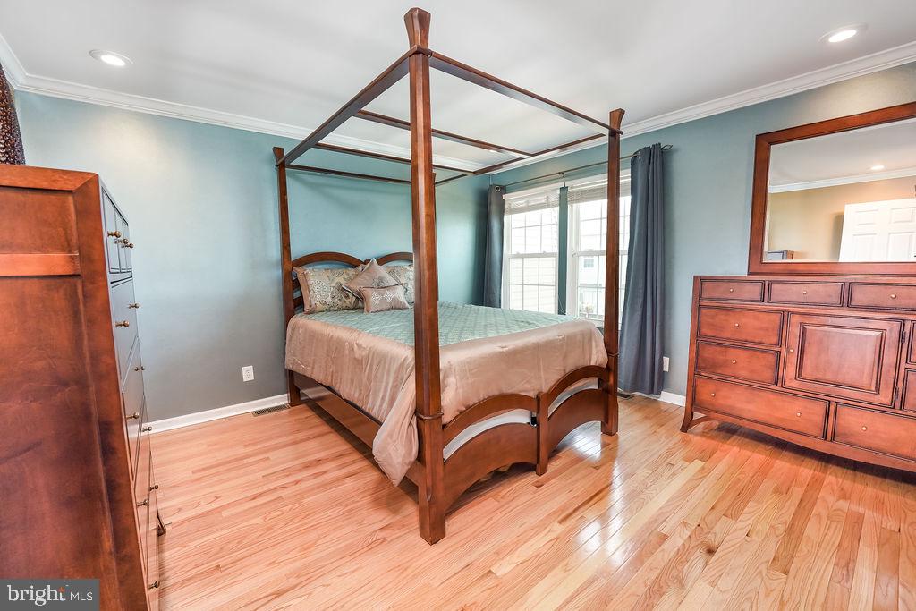 HIGHPOINTE - Residential