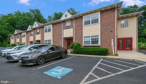 Photo of 1047 Millcreek Dr, FEASTERVILLE TREVOSE, PA 19053 (MLS # PABU2115706)