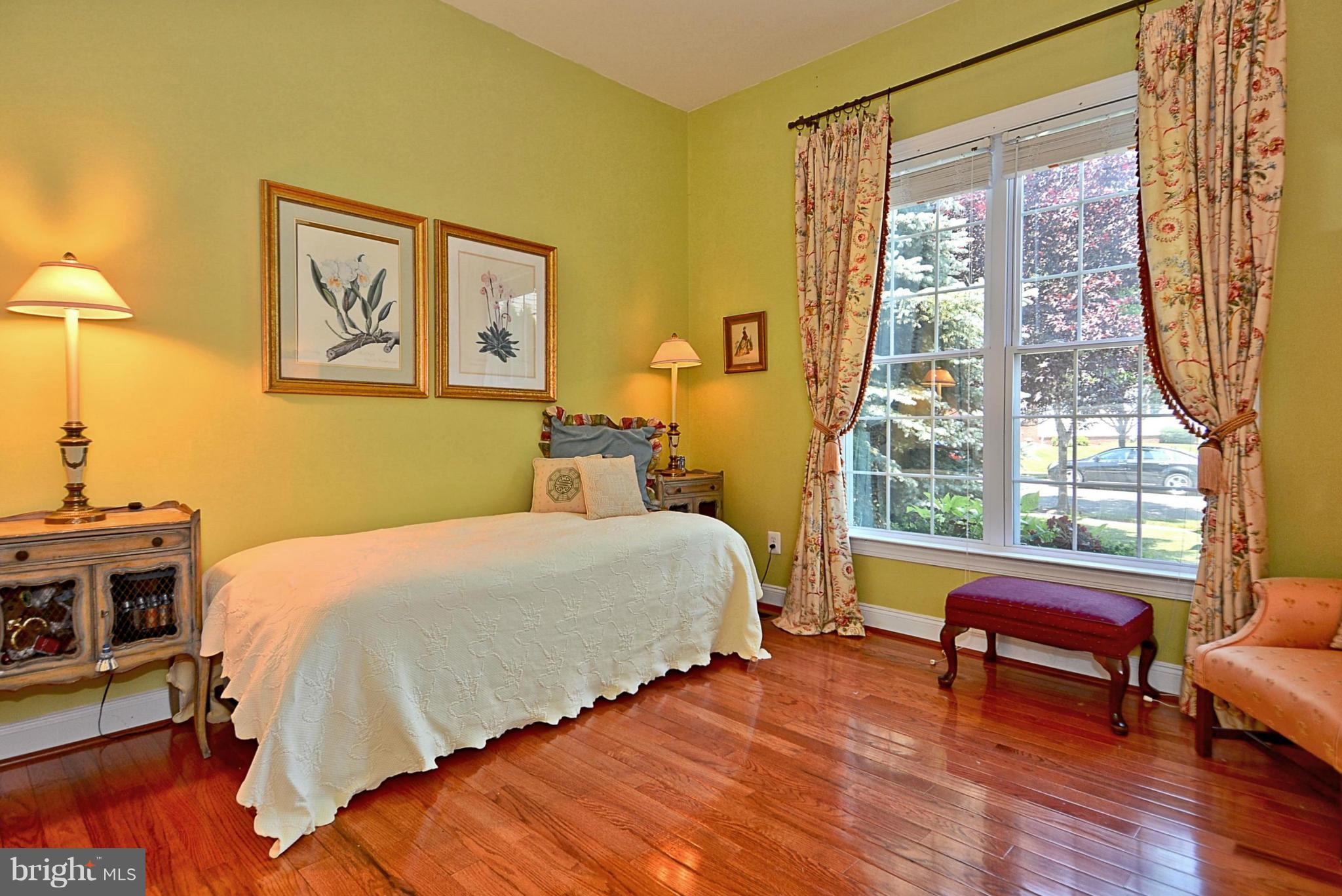 REGENCY AT DOMINION VALLEY - Residential