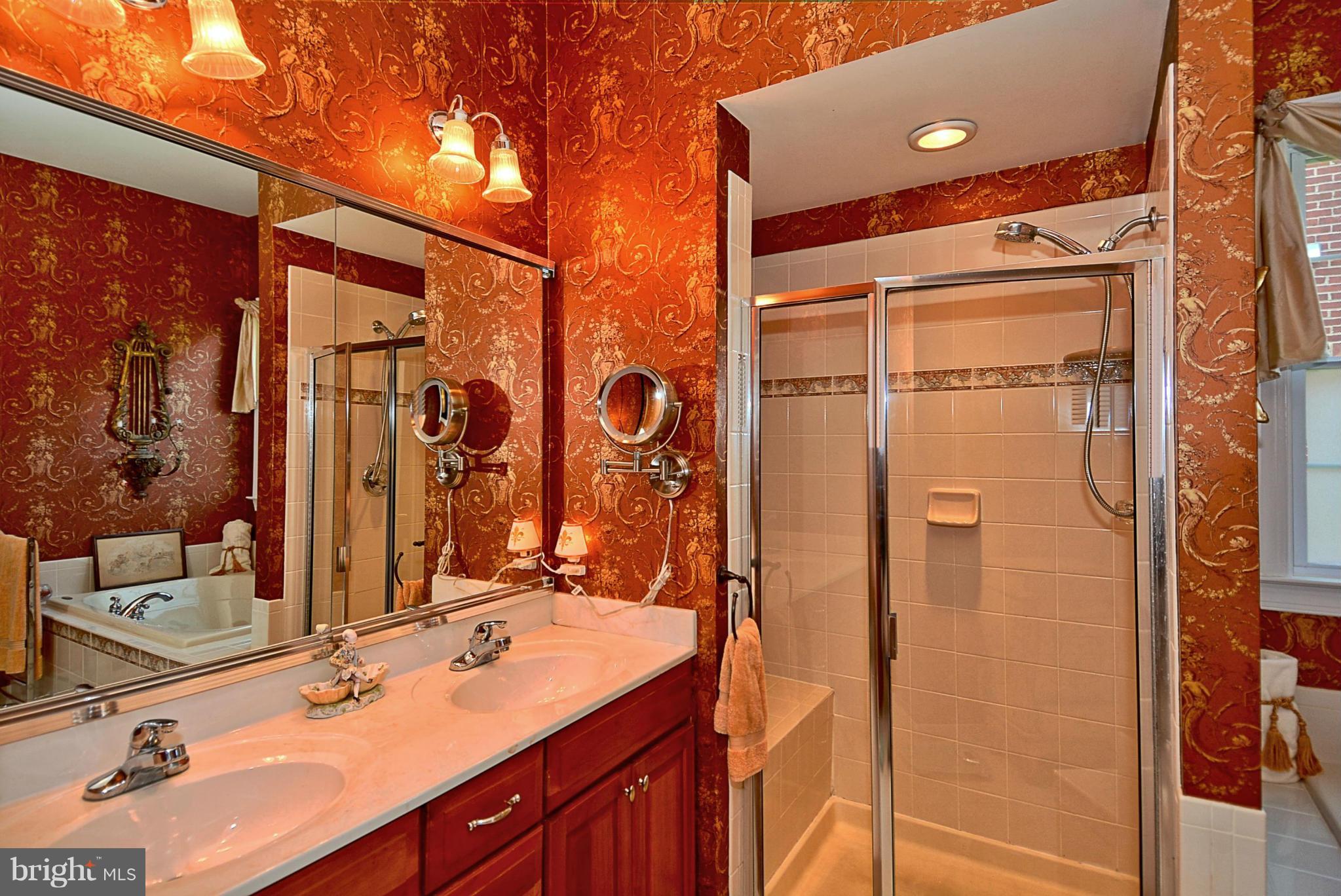 REGENCY AT DOMINION VALLEY - Residential