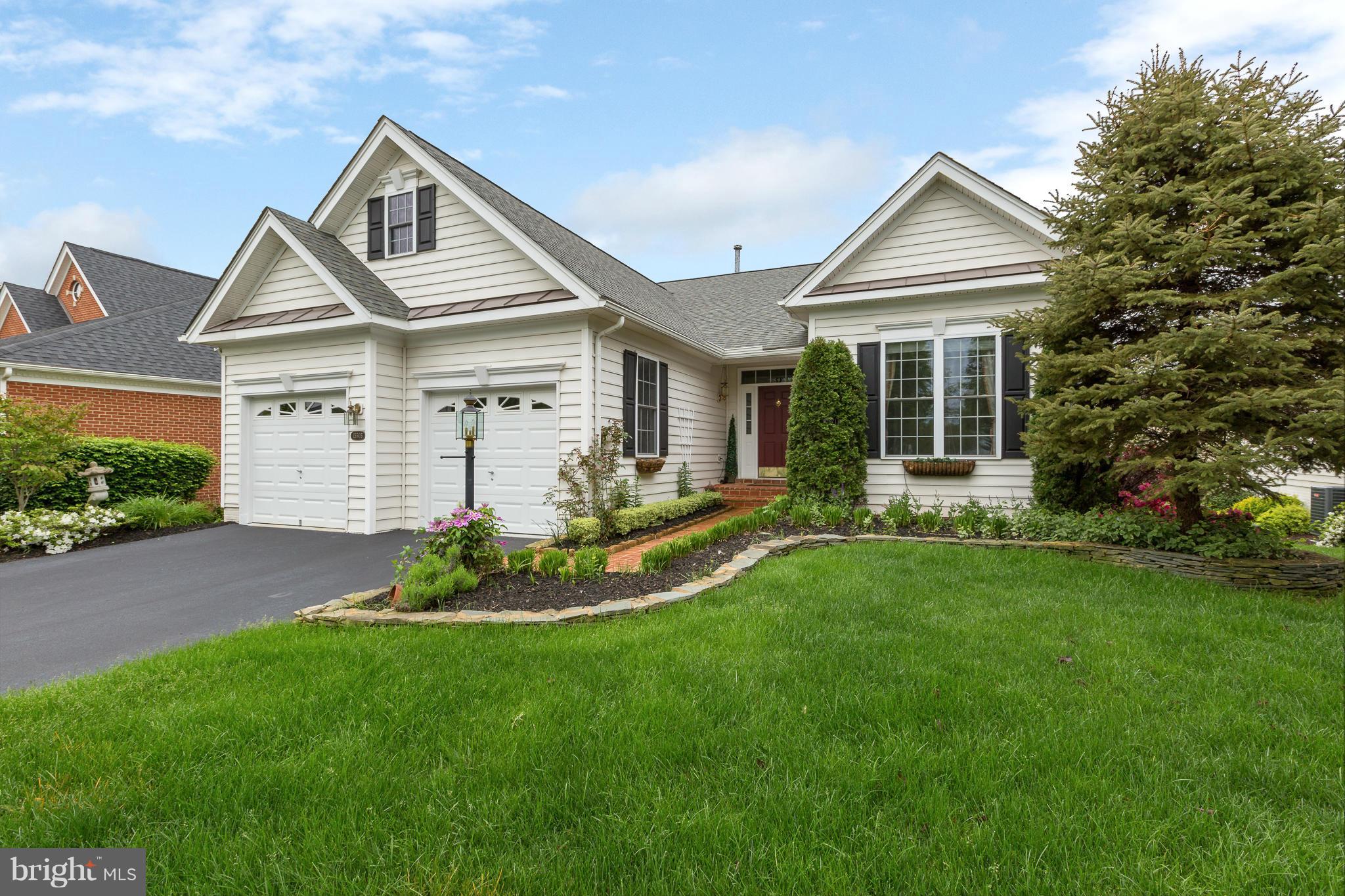 REGENCY AT DOMINION VALLEY - Residential