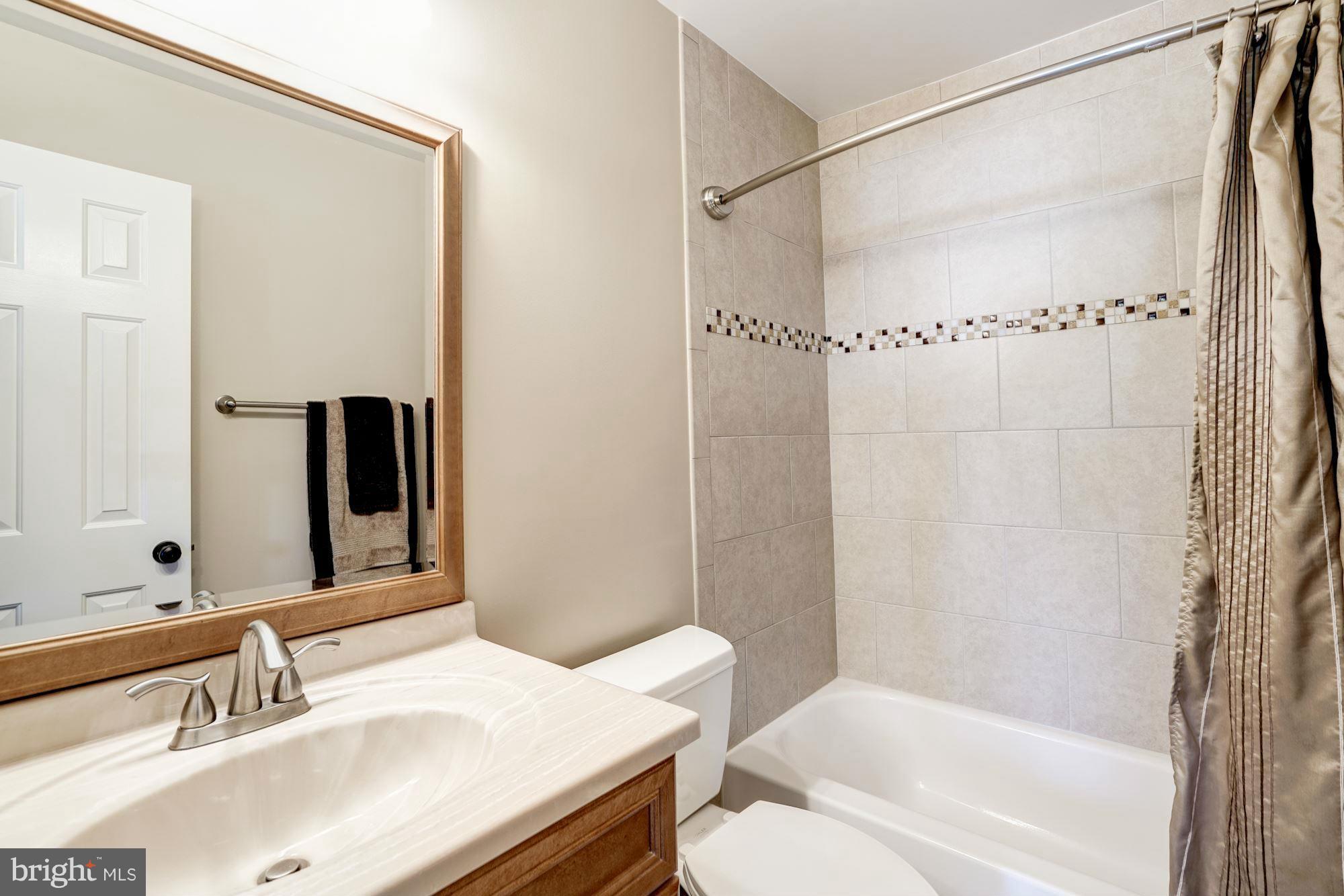 CLIFTON TOWNES - Residential