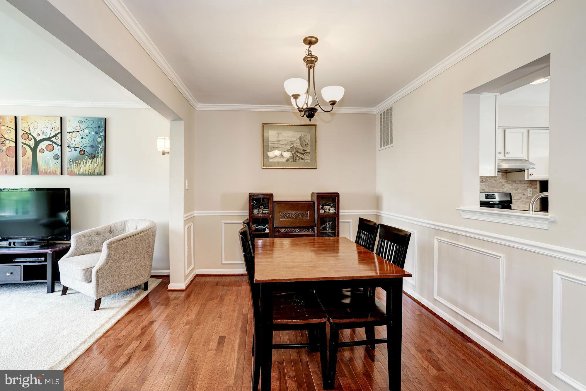 CLIFTON TOWNES - Residential