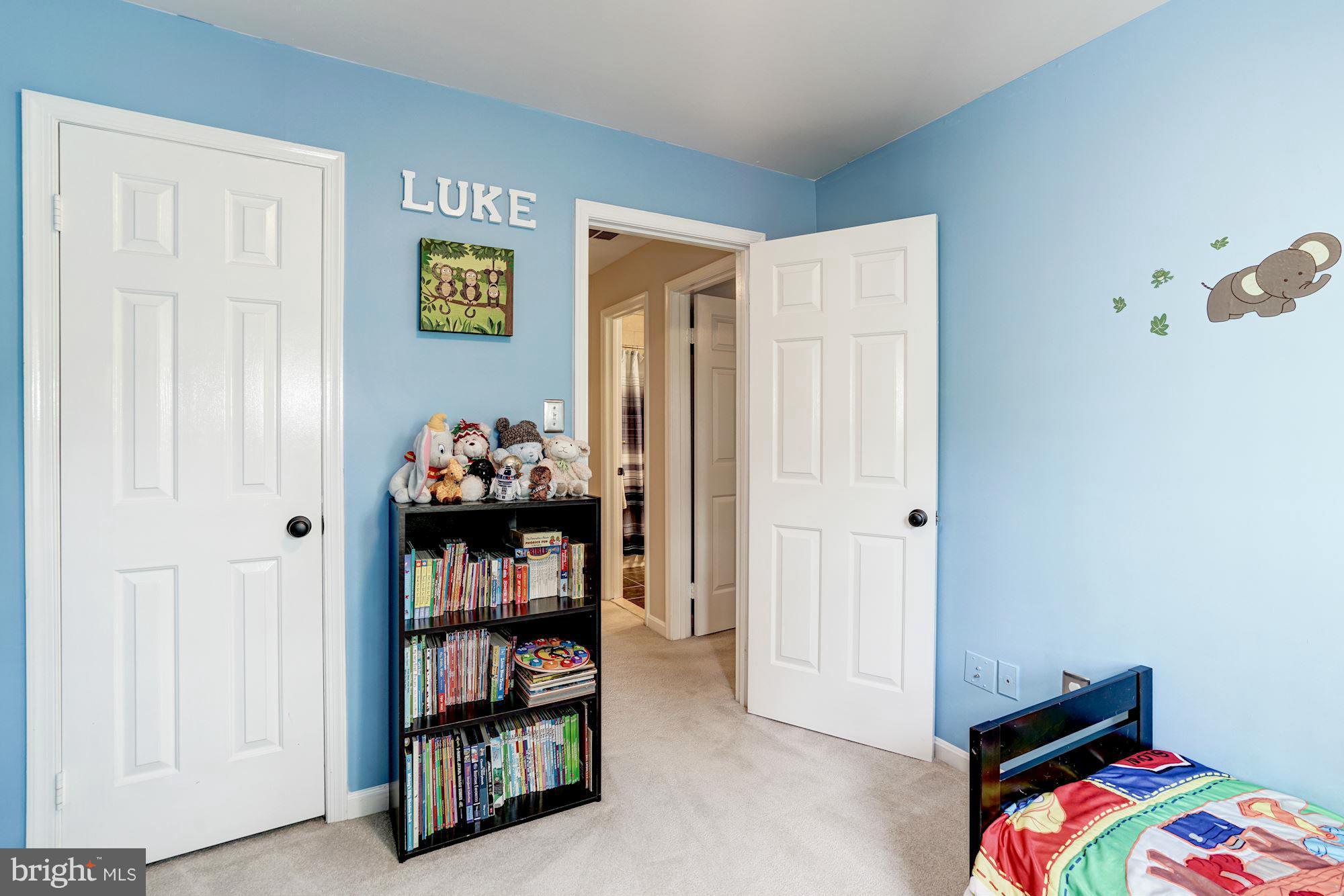 CLIFTON TOWNES - Residential