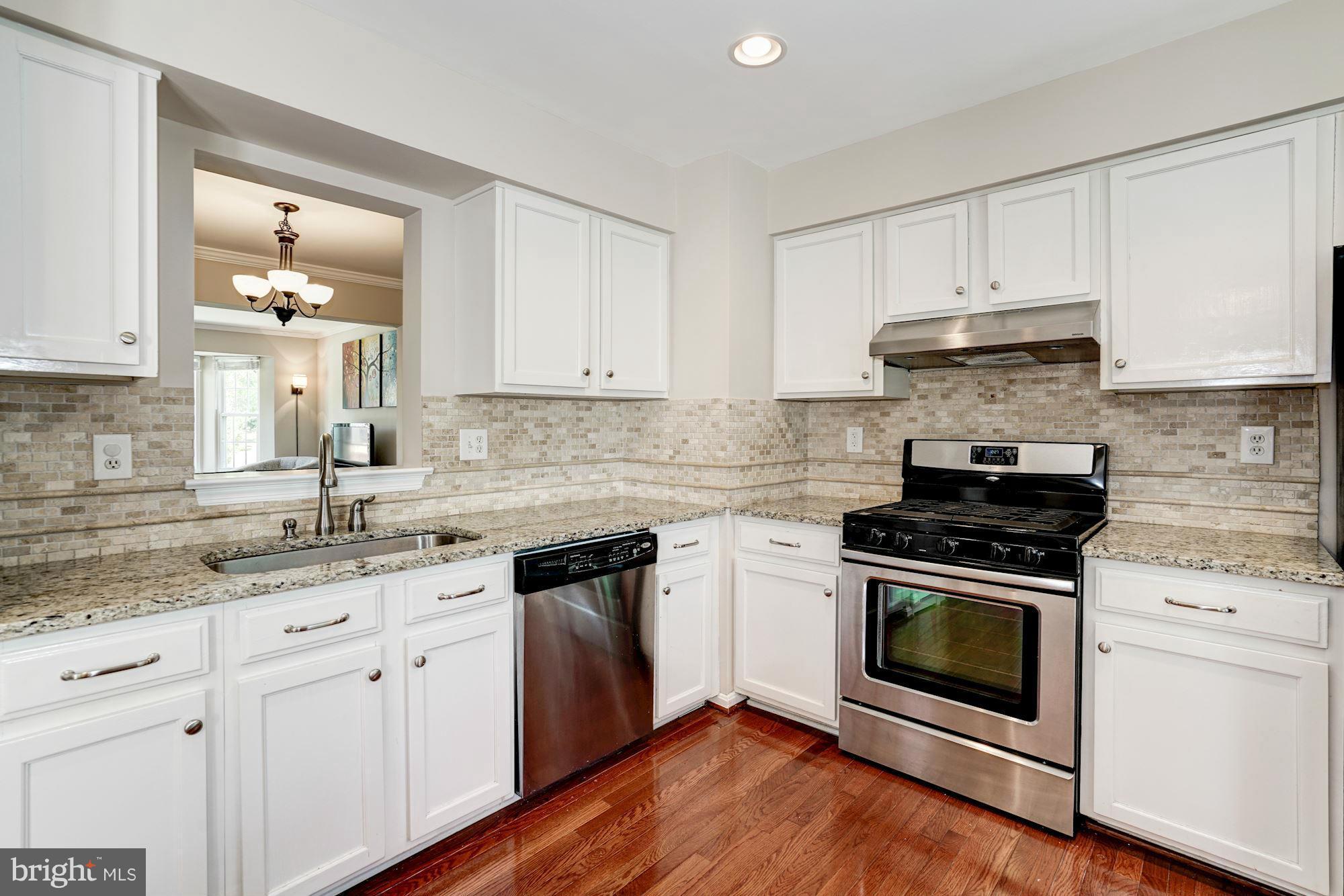 CLIFTON TOWNES - Residential