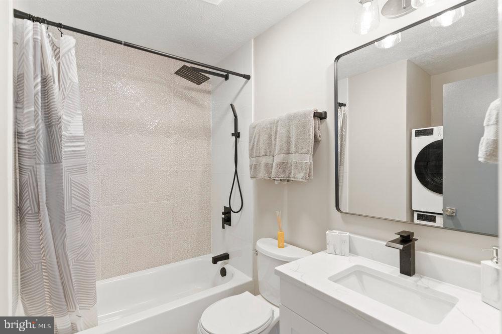 SNYDERS RIDGE - Residential