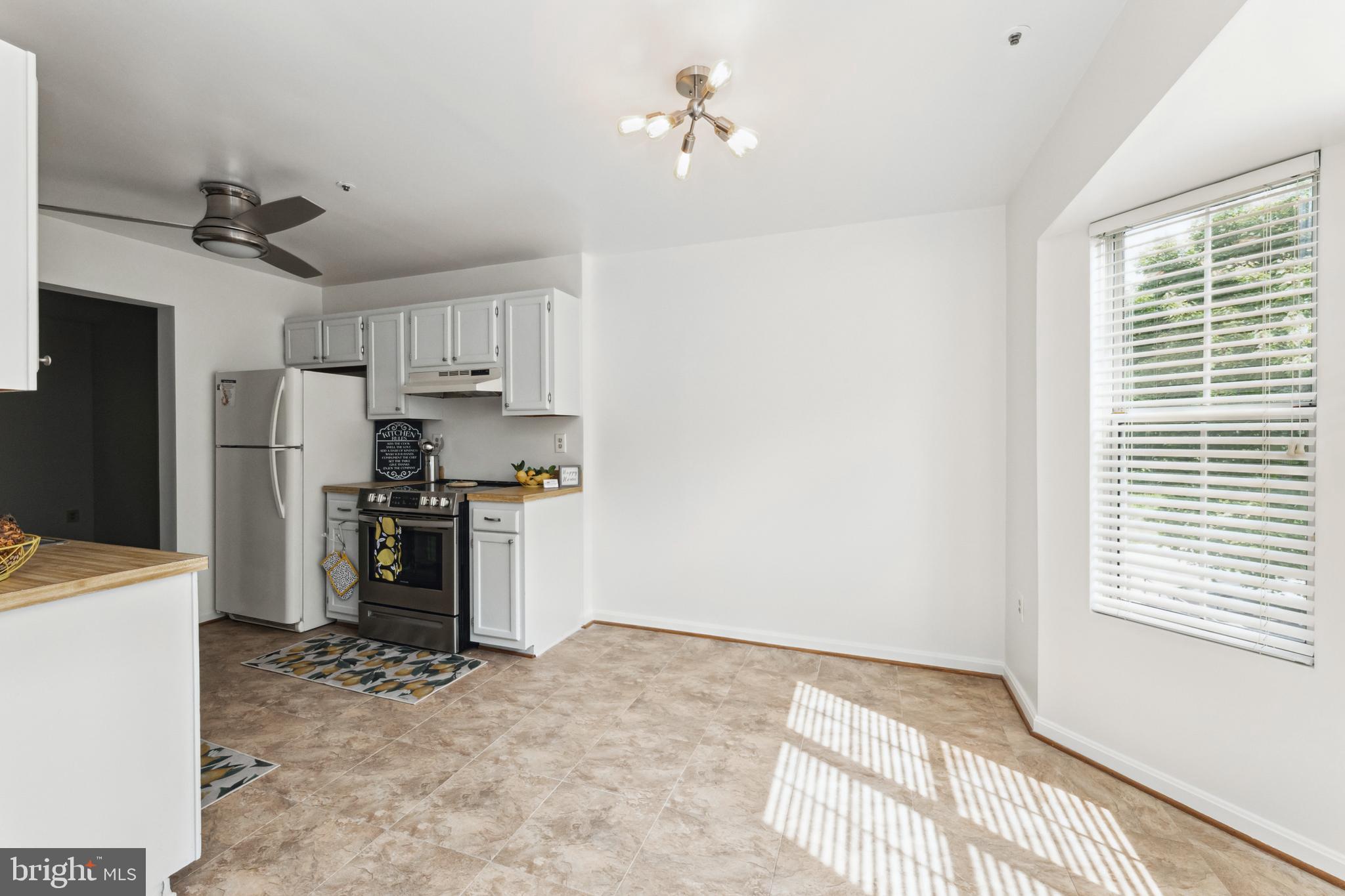 MAPLE SHADE VILLAGE - Residential