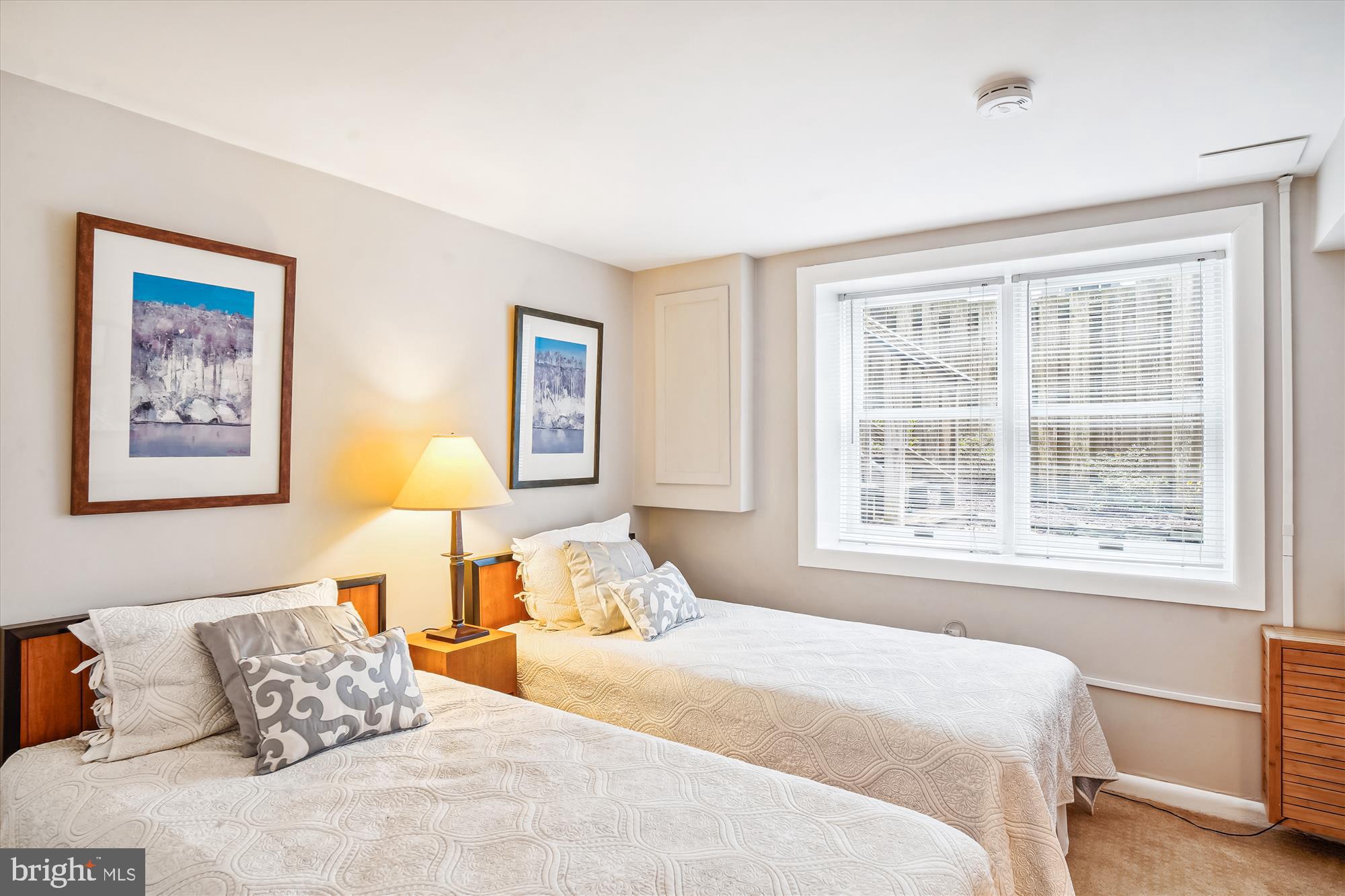 GLEN MAR PARK - Residential