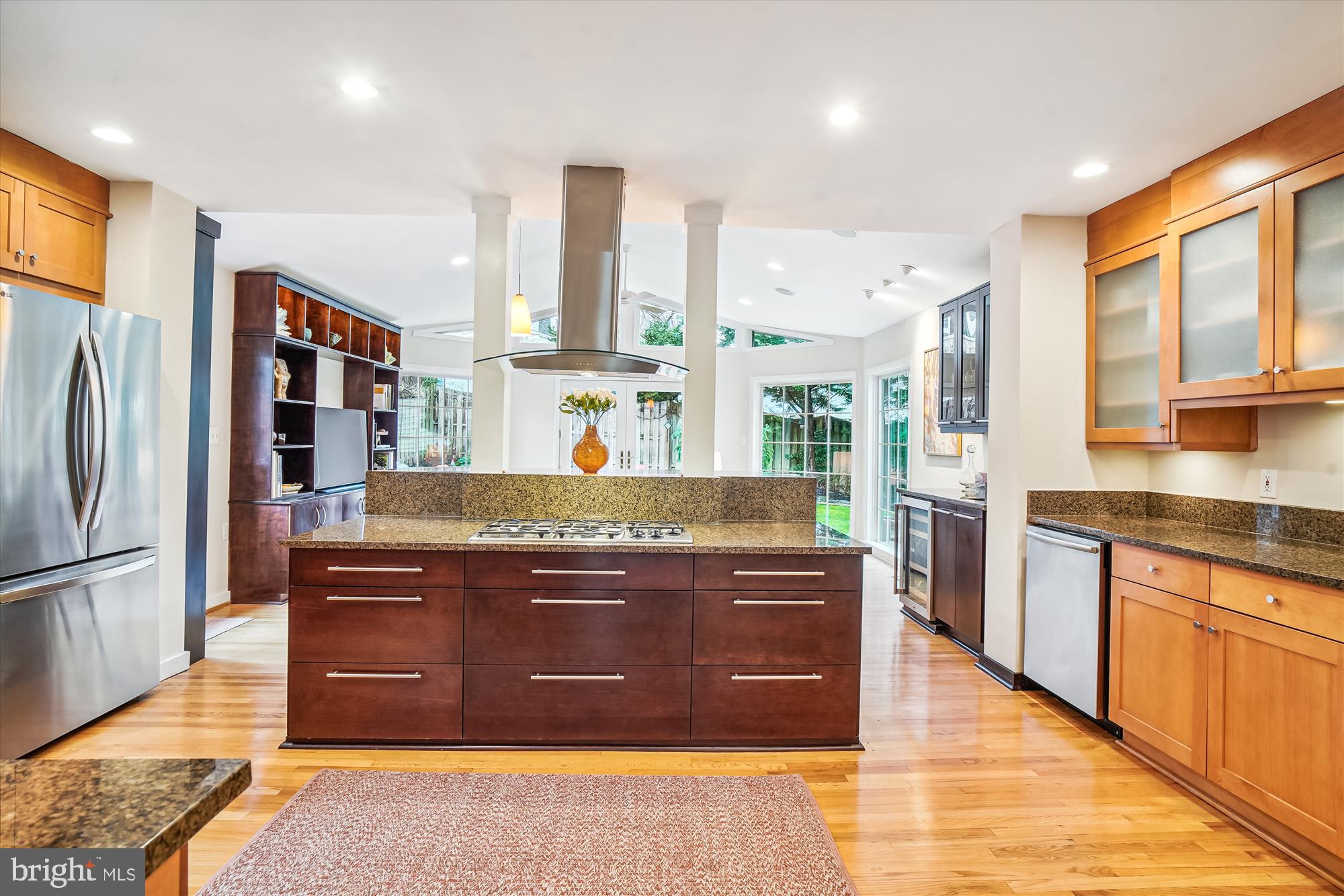 GLEN MAR PARK - Residential