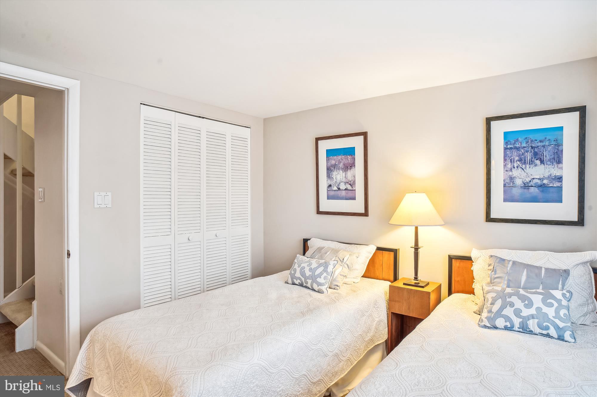 GLEN MAR PARK - Residential