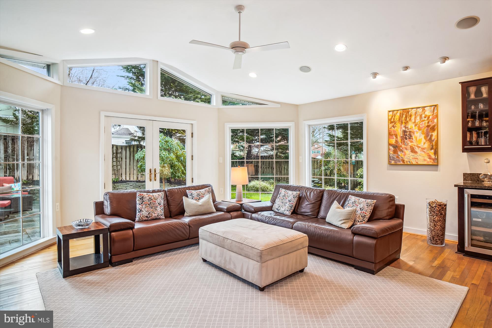 GLEN MAR PARK - Residential