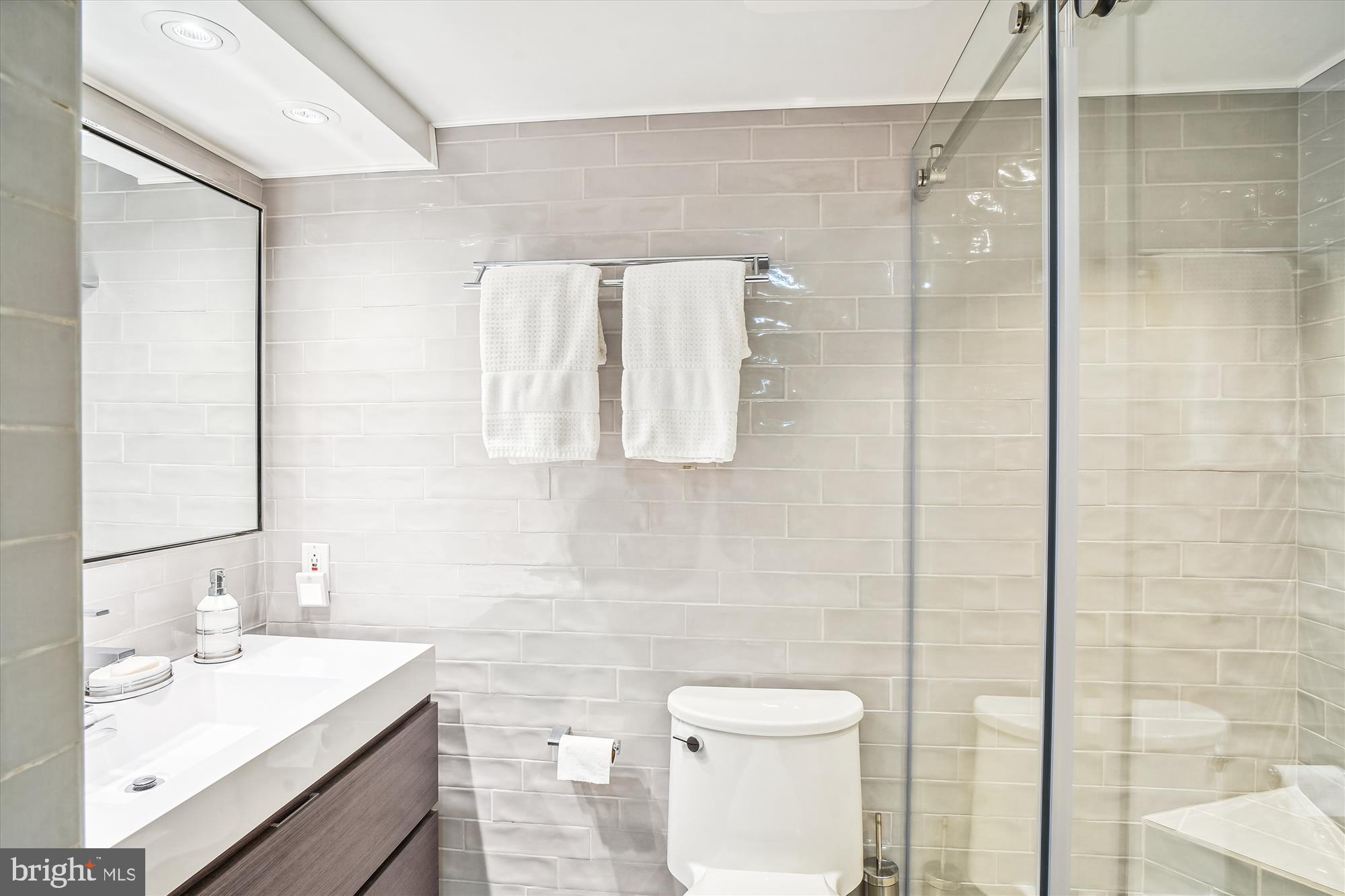 GLEN MAR PARK - Residential