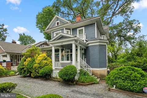 Photo of 6626 1st Street NW, WASHINGTON, DC 20012 (MLS # DCDC2226202) Photo of 6626 1st Street NW, WASHINGTON, DC 20012 (MLS # DCDC2226202)