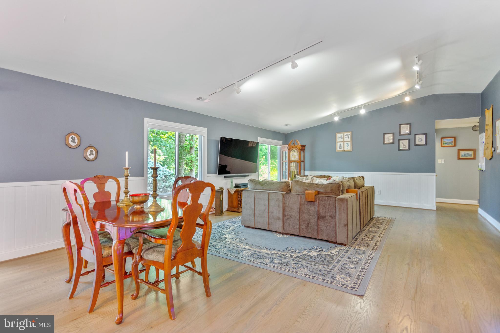 HIDDENBROOK - Residential