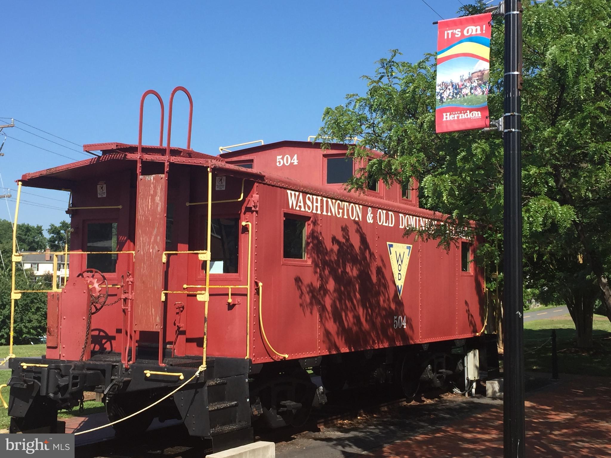 HIDDENBROOK - Residential