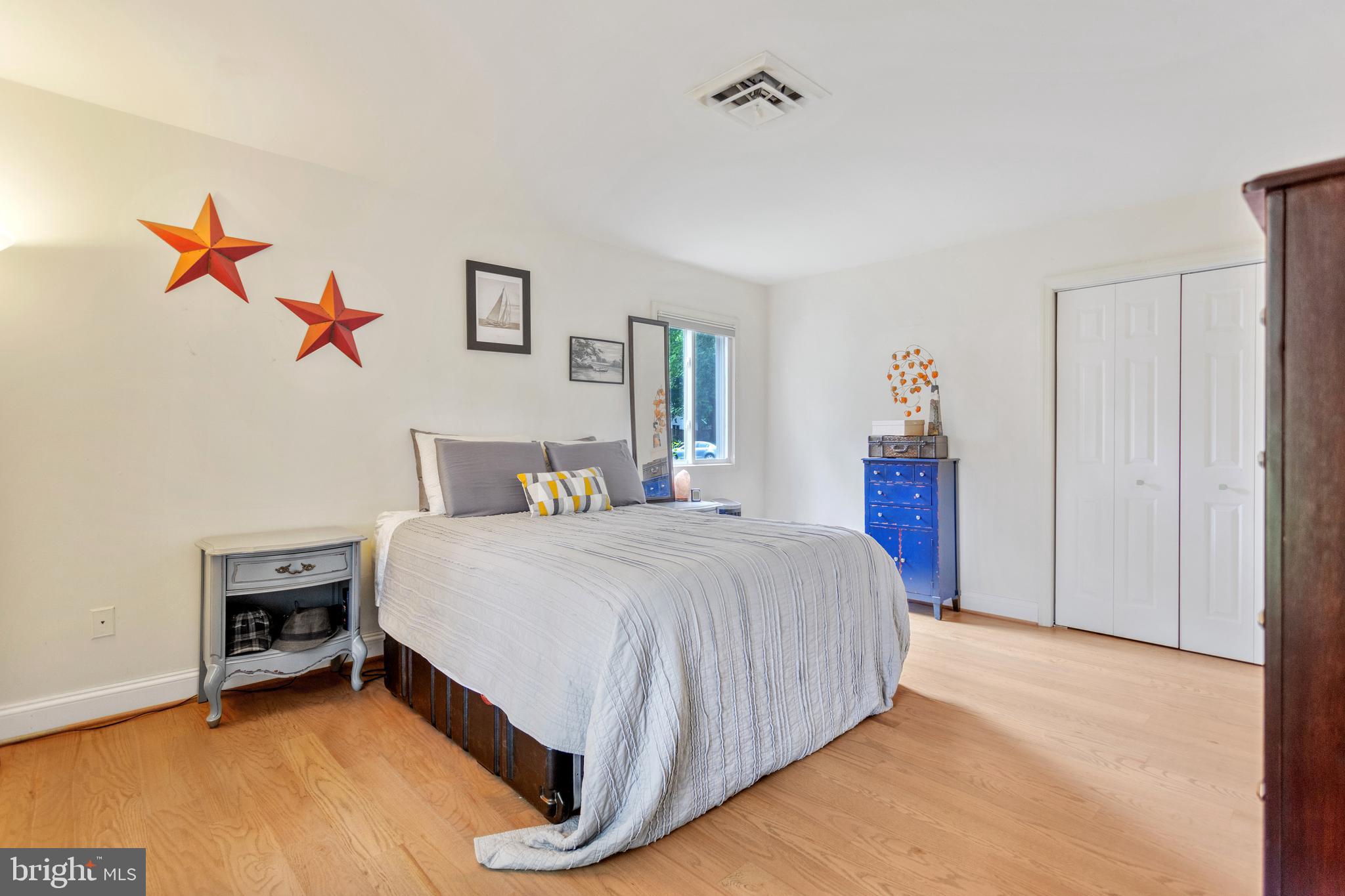 HIDDENBROOK - Residential