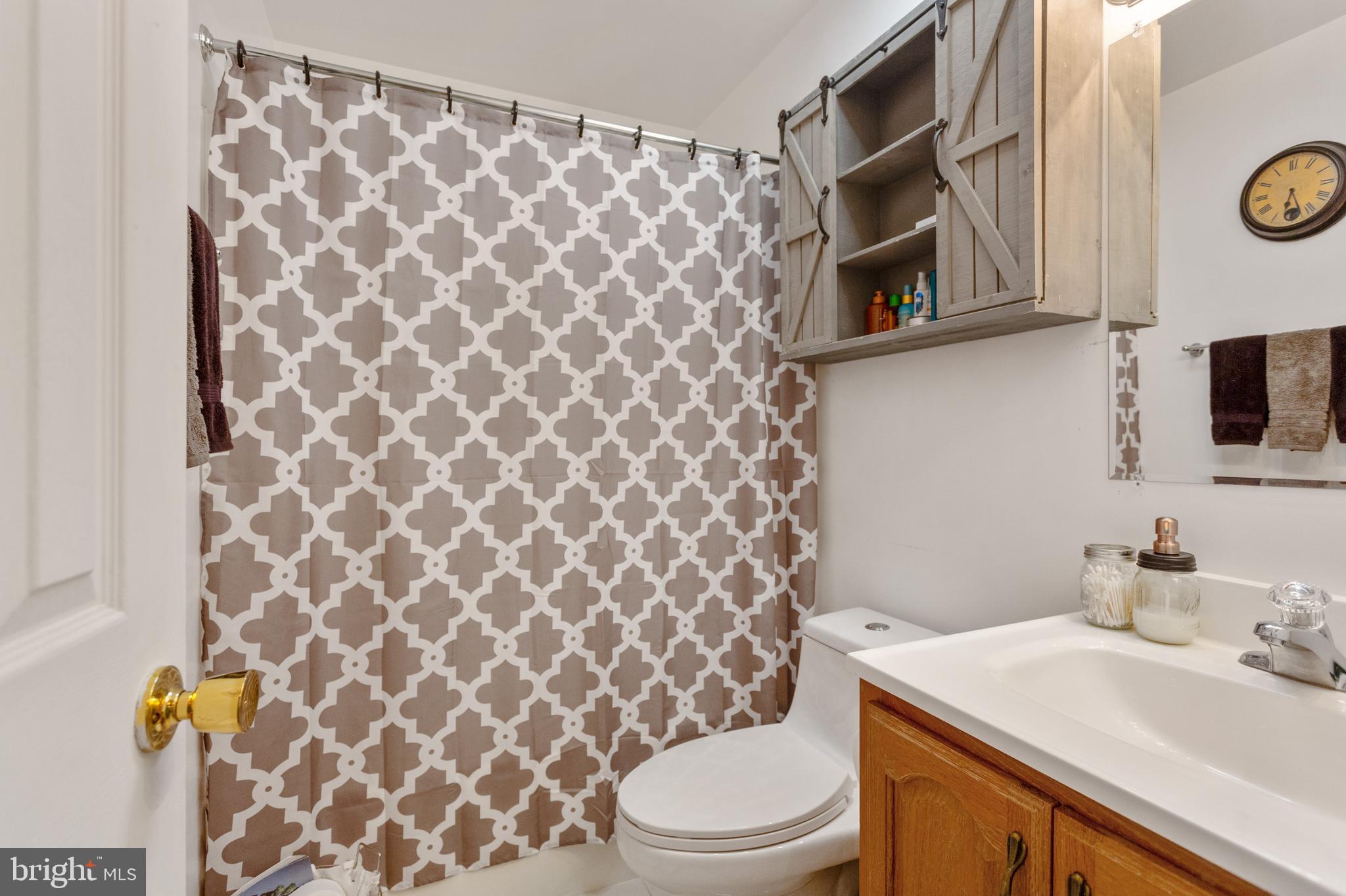 HIDDENBROOK - Residential