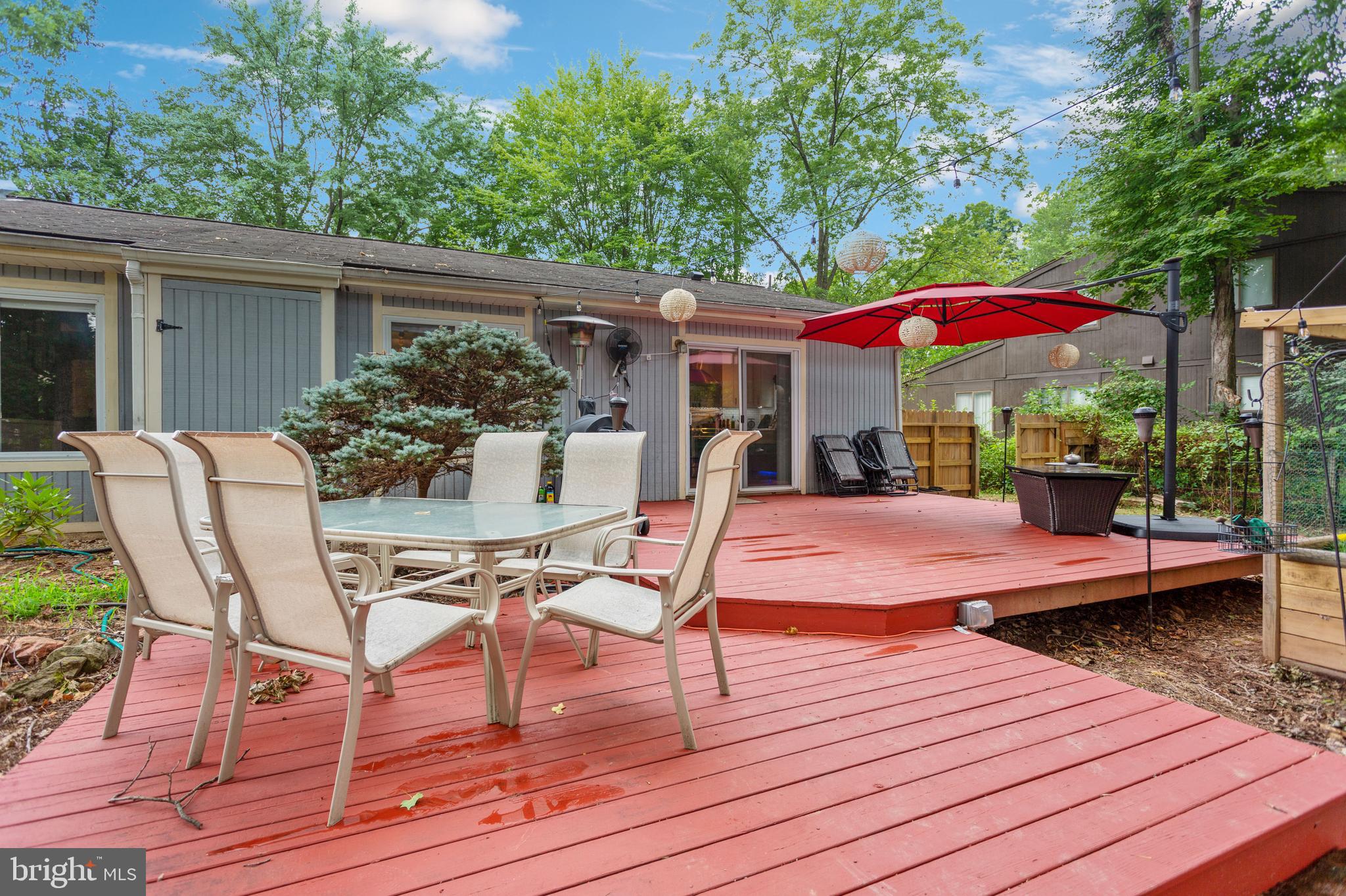 HIDDENBROOK - Residential