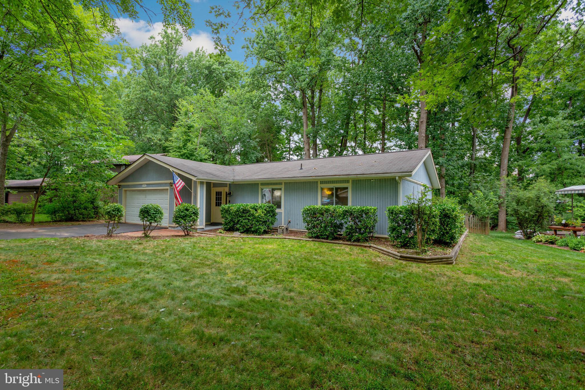 HIDDENBROOK - Residential