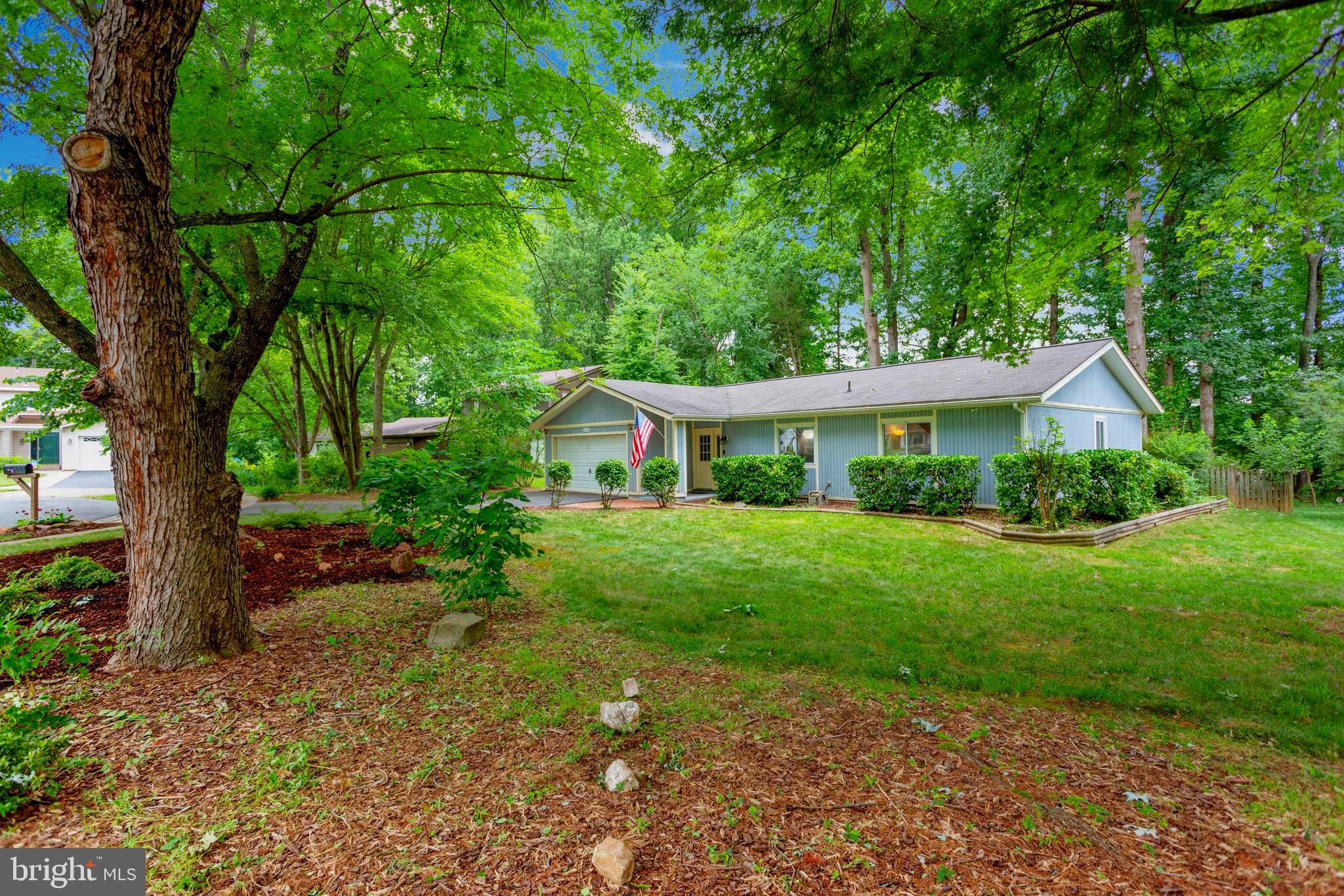 HIDDENBROOK - Residential