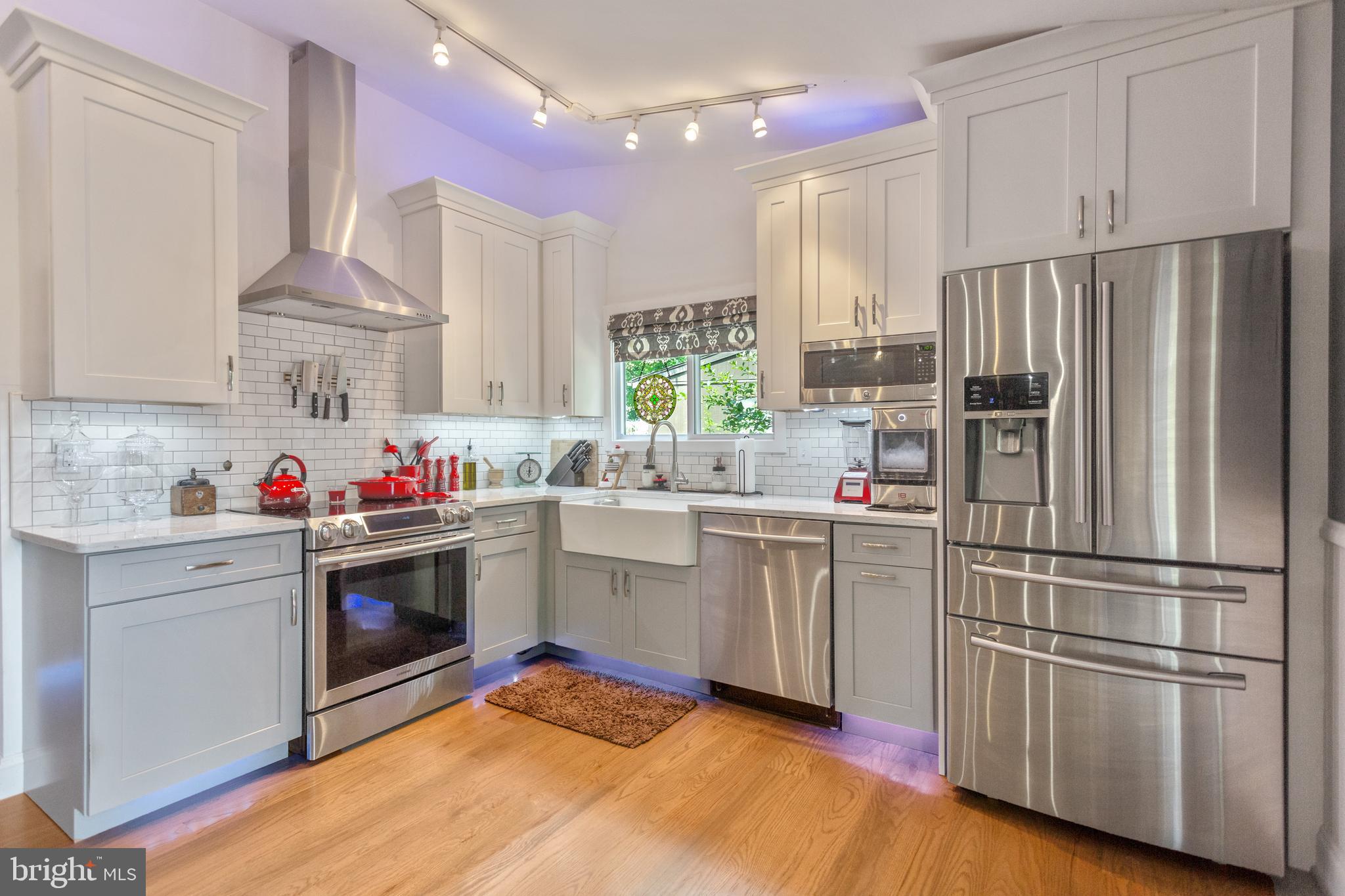 HIDDENBROOK - Residential