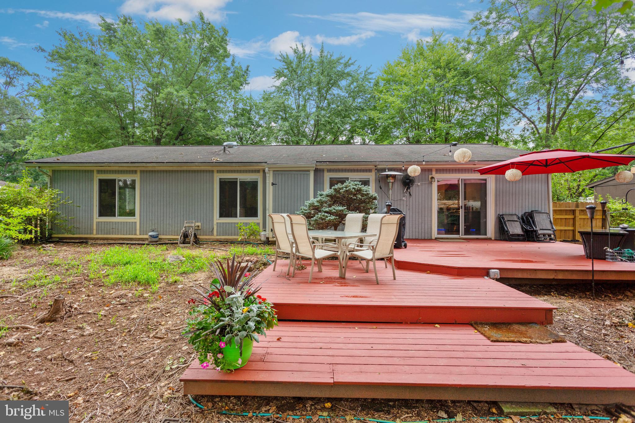 HIDDENBROOK - Residential