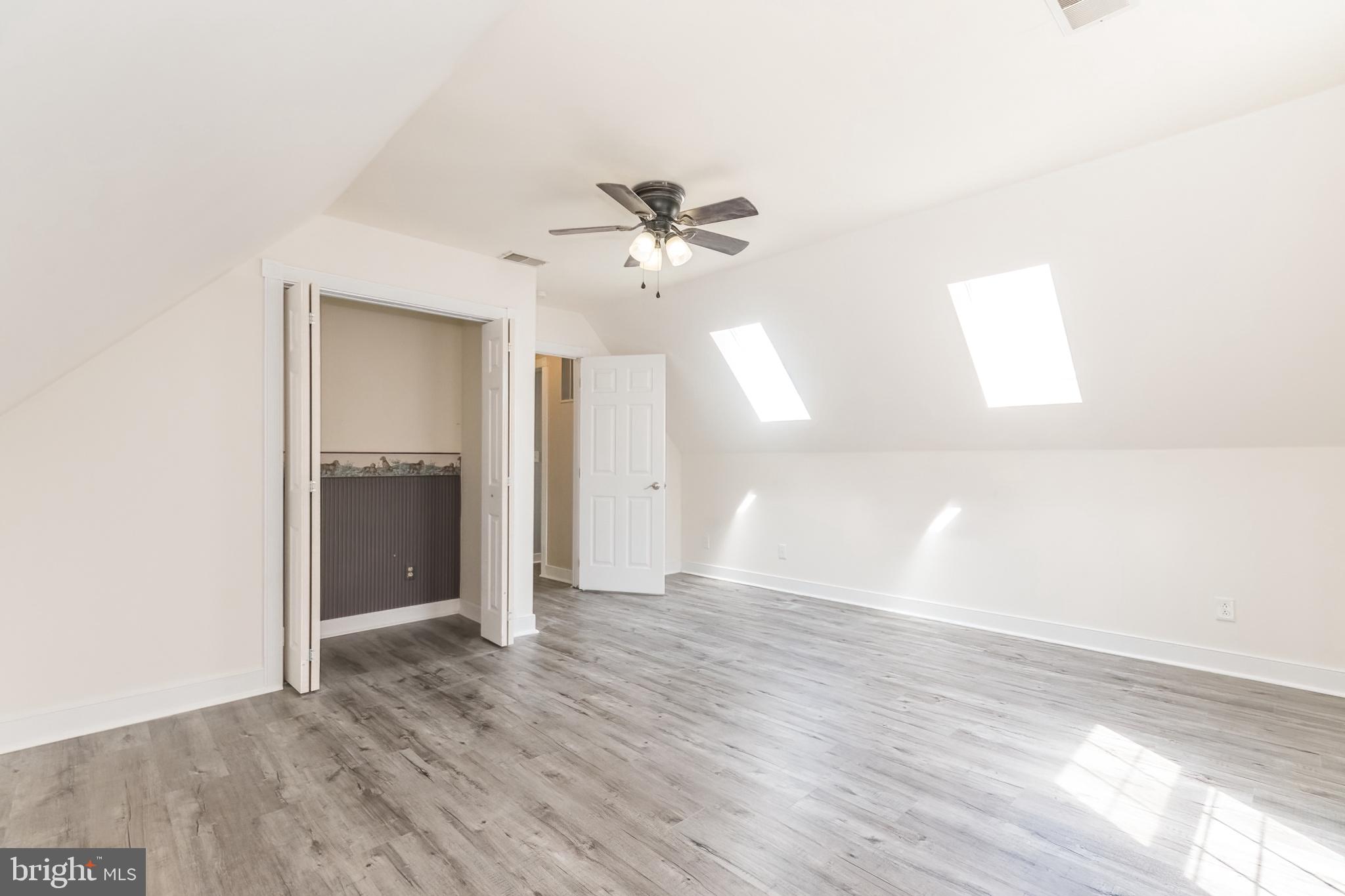 SHANNONDALE - Residential