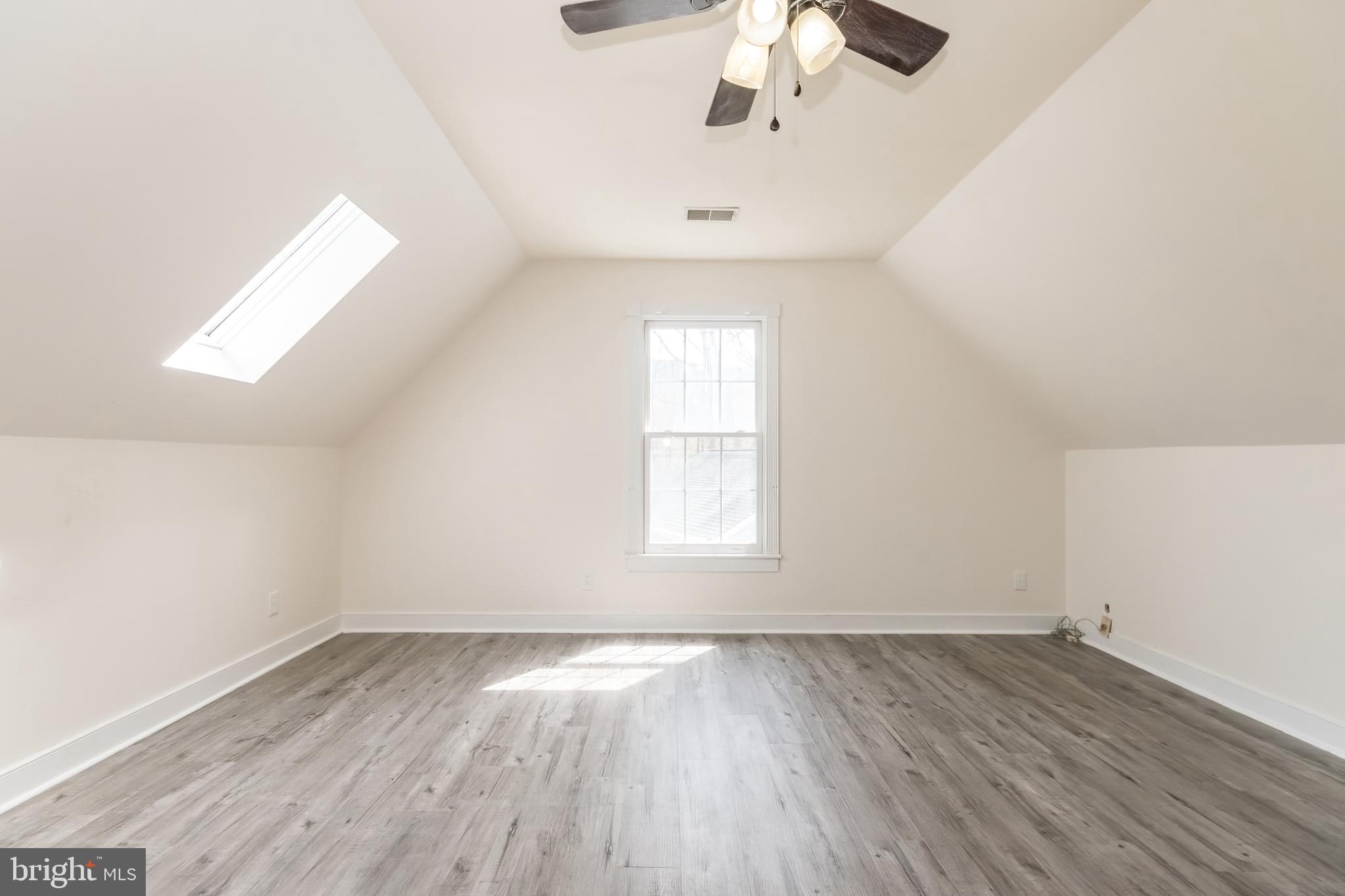 SHANNONDALE - Residential