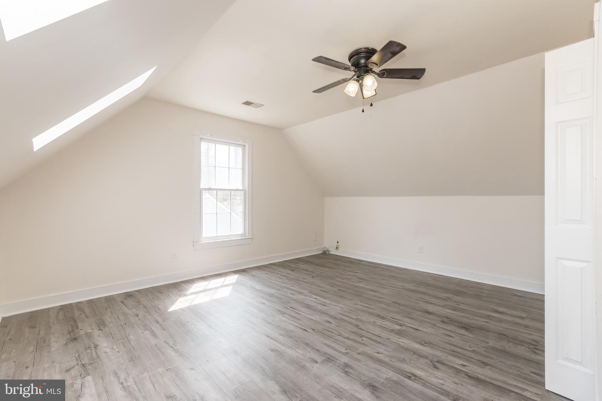 SHANNONDALE - Residential