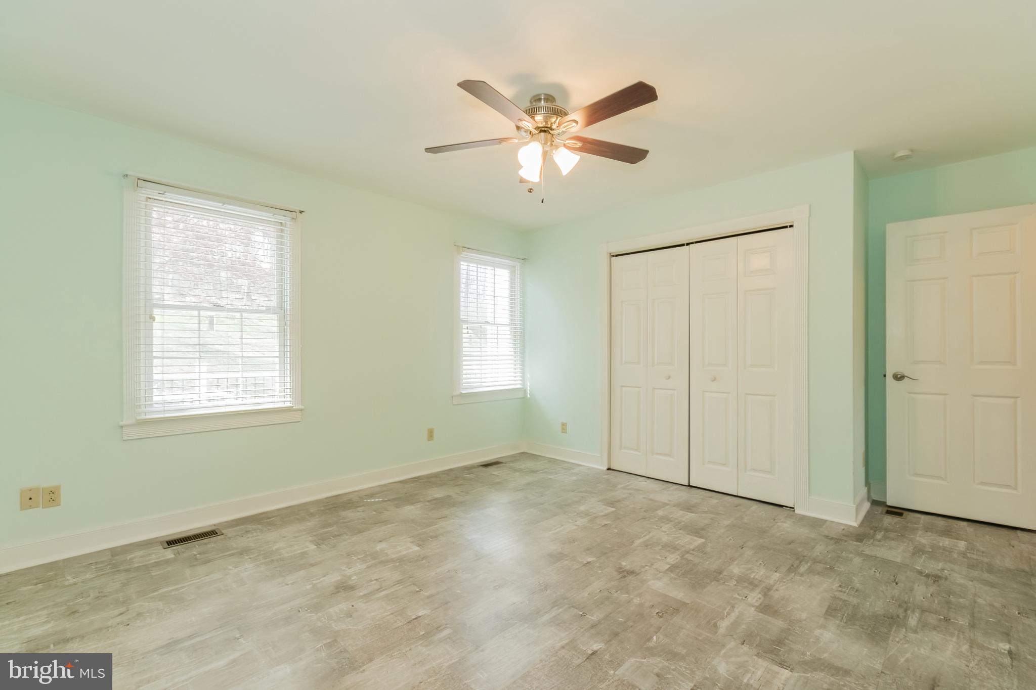 SHANNONDALE - Residential