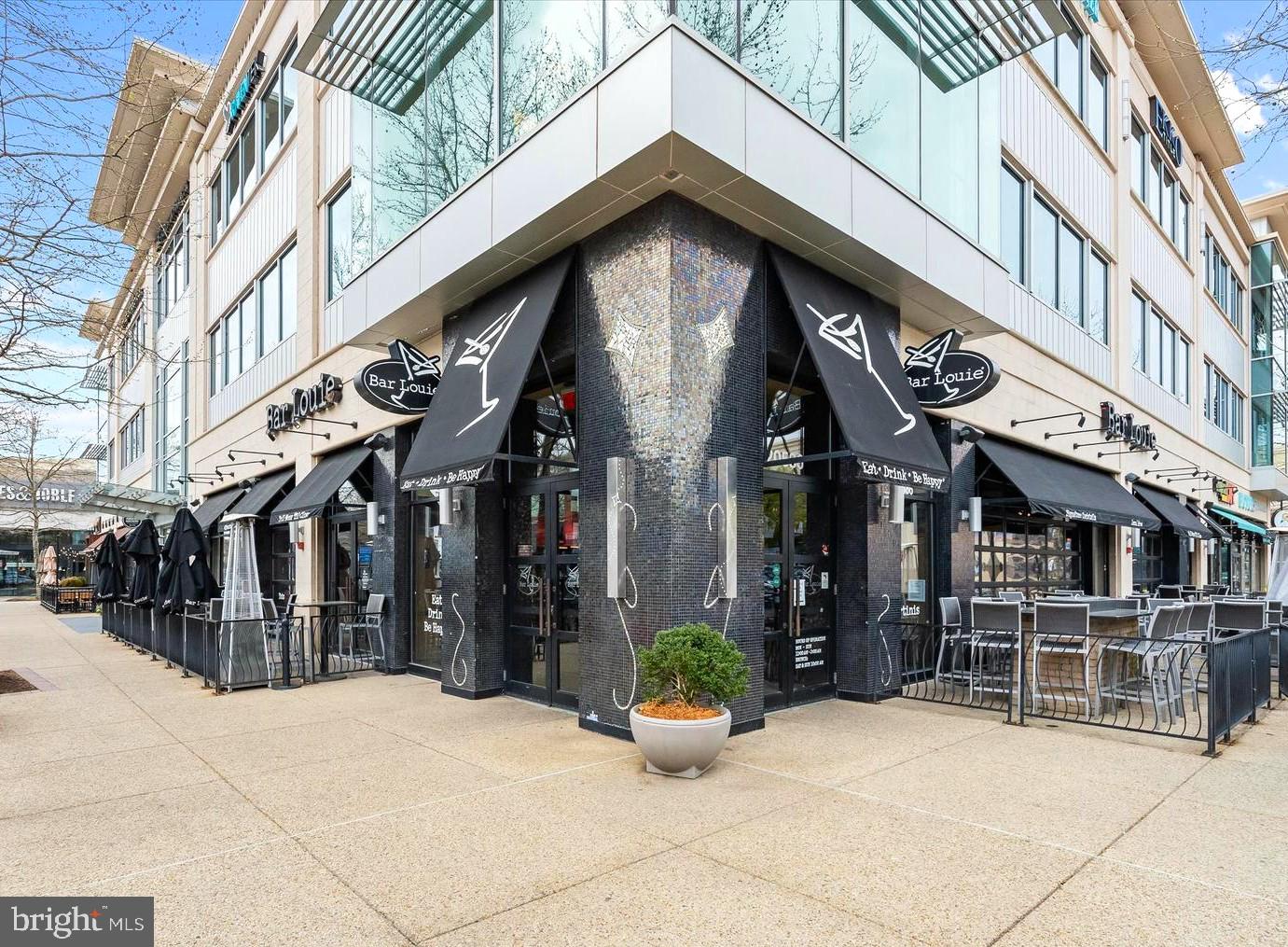 S.GLEN AT UNIVERSITY CTR - Residential