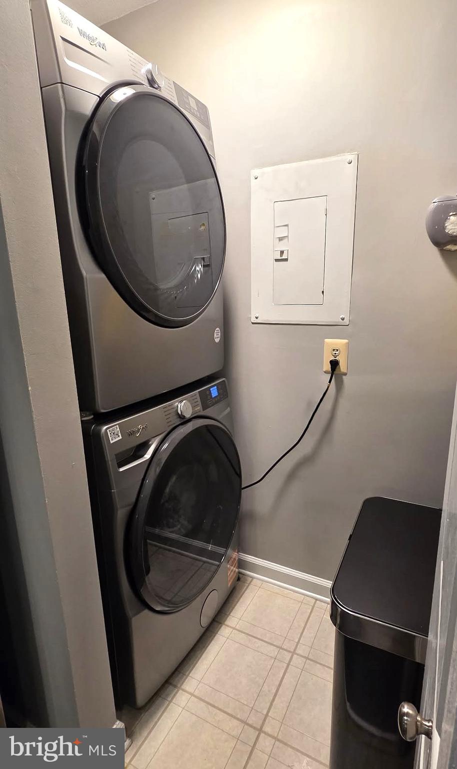 S.GLEN AT UNIVERSITY CTR - Residential