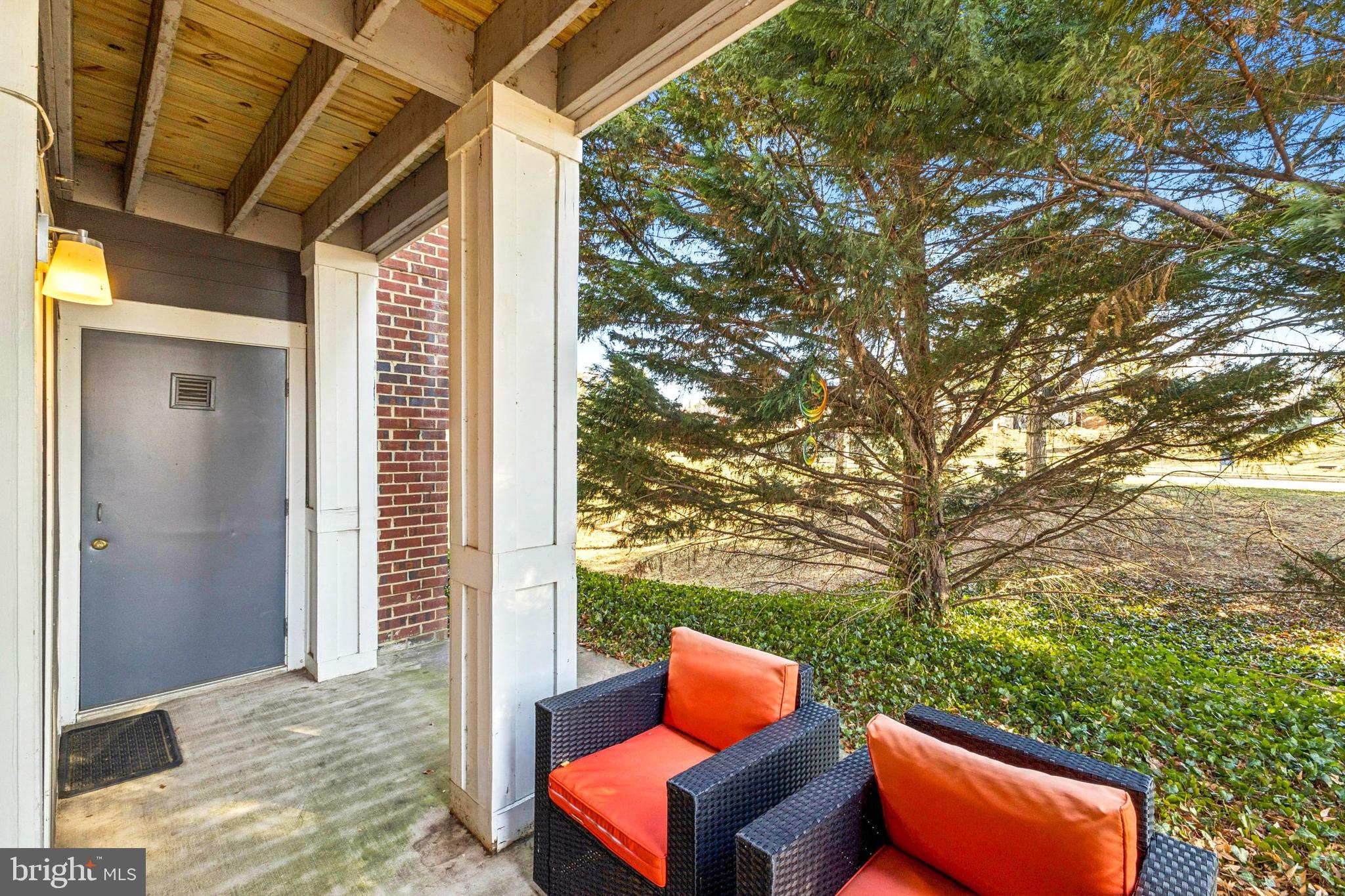 S.GLEN AT UNIVERSITY CTR - Residential