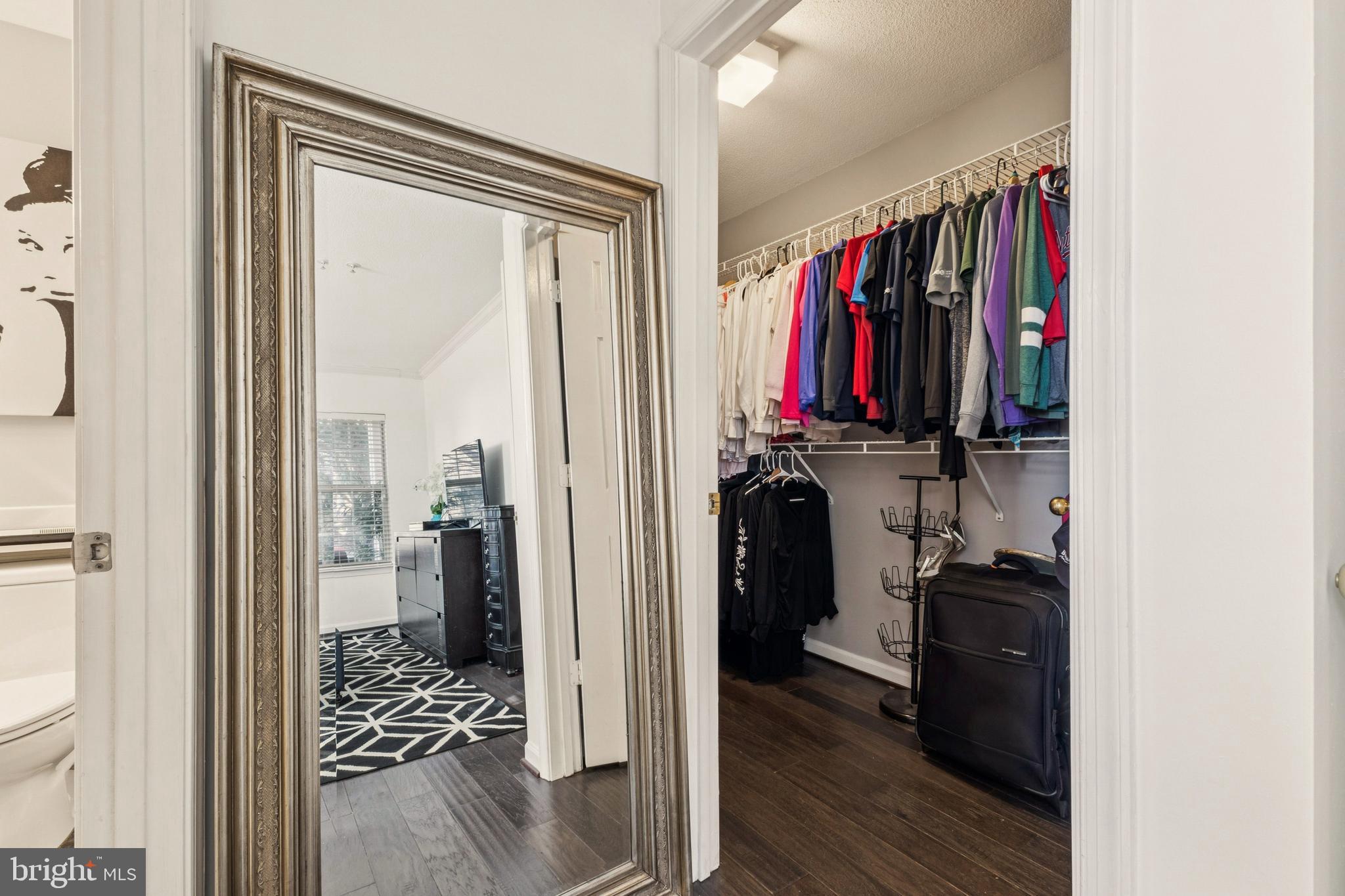 S.GLEN AT UNIVERSITY CTR - Residential