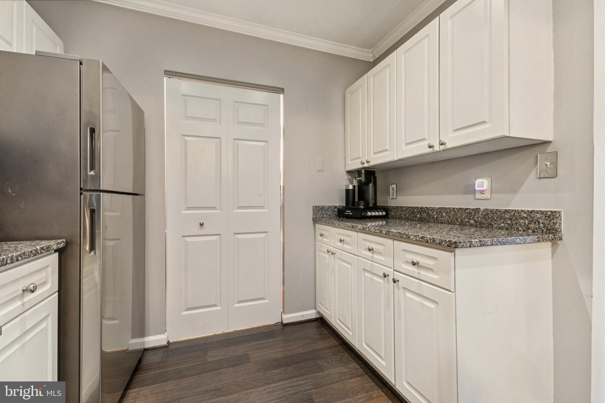 S.GLEN AT UNIVERSITY CTR - Residential