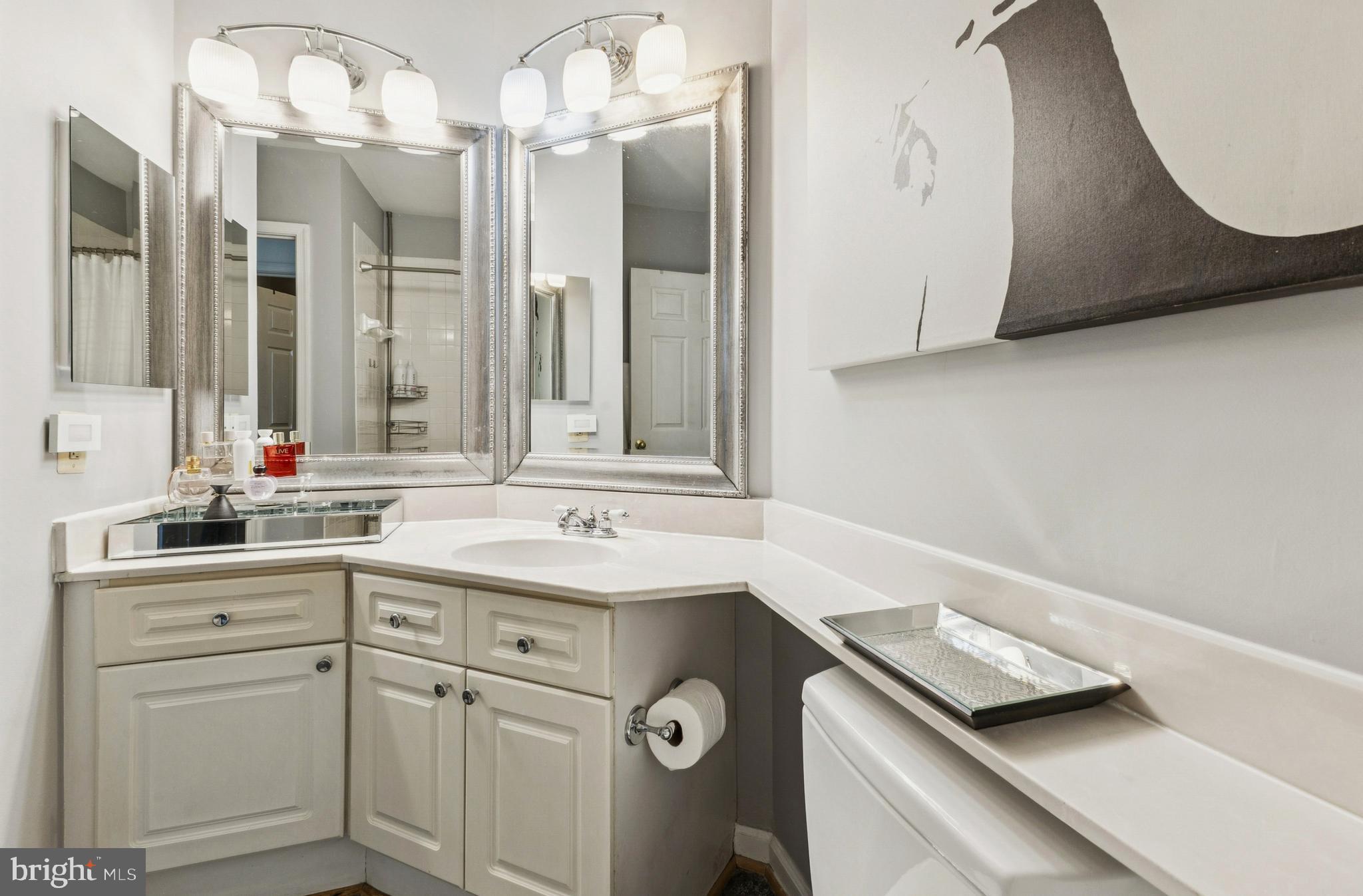 S.GLEN AT UNIVERSITY CTR - Residential