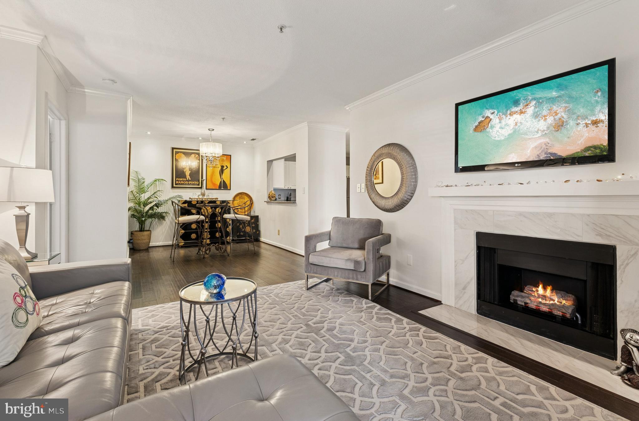 S.GLEN AT UNIVERSITY CTR - Residential