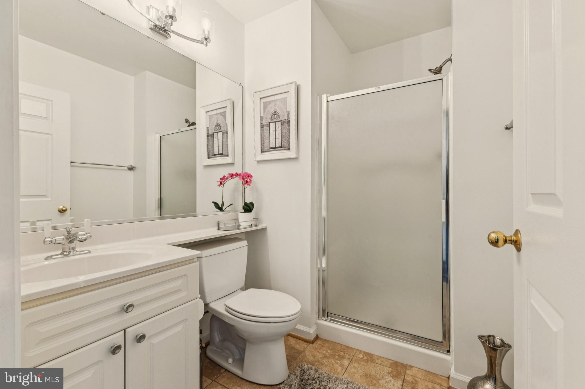 S.GLEN AT UNIVERSITY CTR - Residential