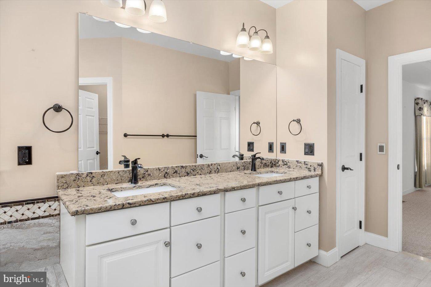 BROOKSIDE - Residential