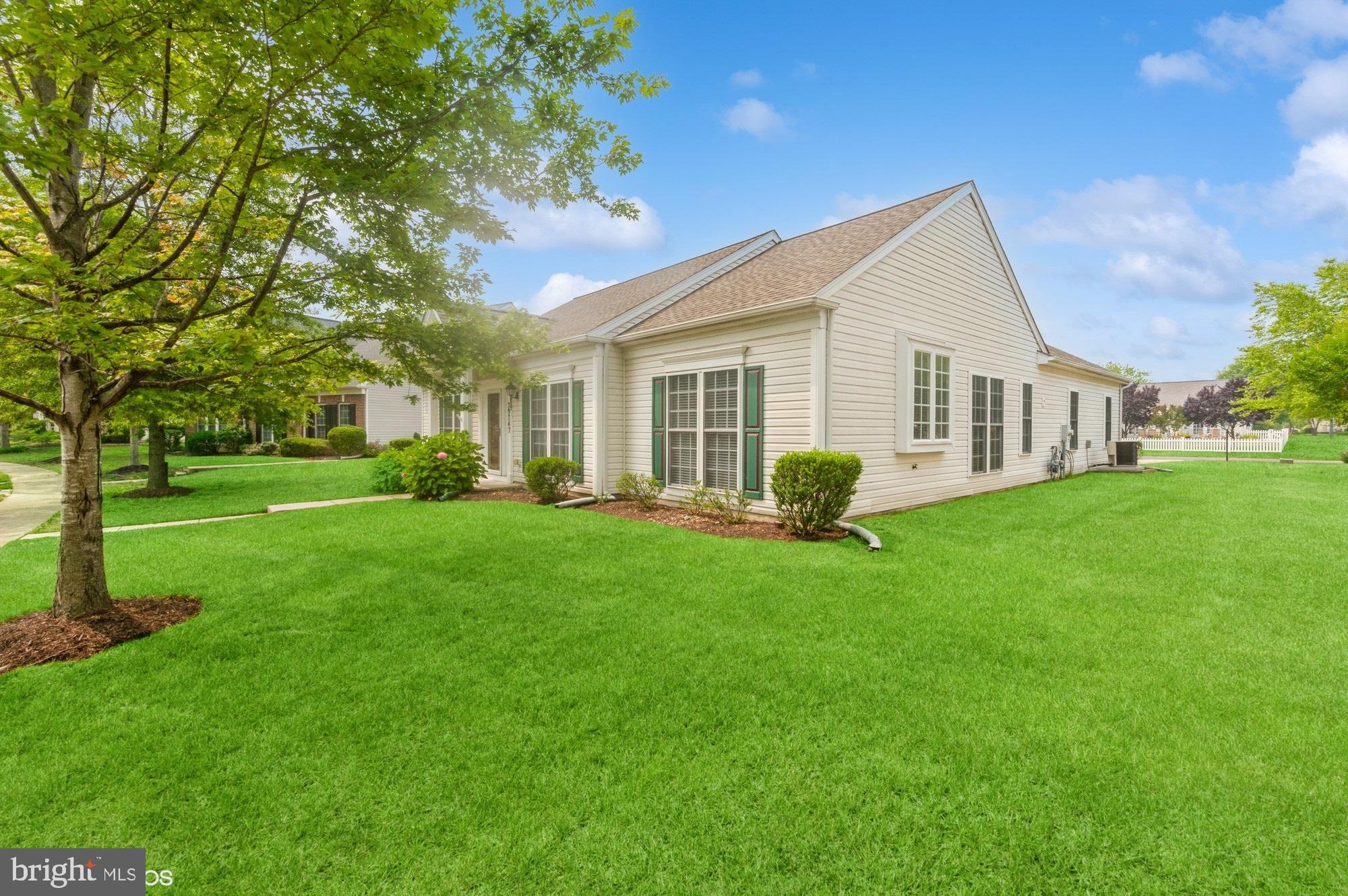 EASTON CLUB EAST - Residential