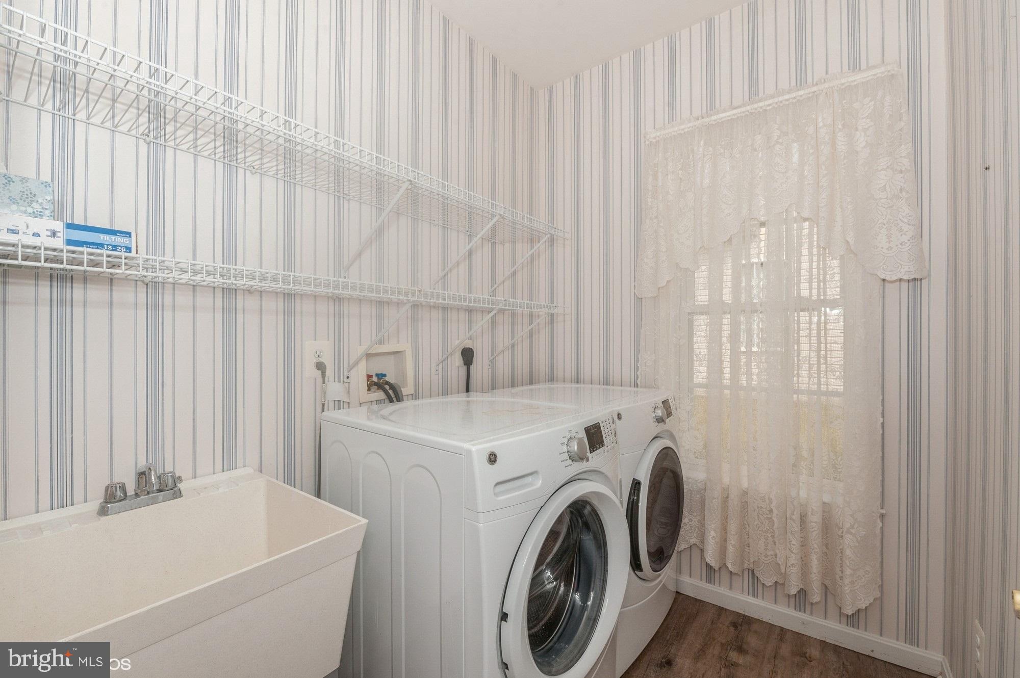 EASTON CLUB EAST - Residential