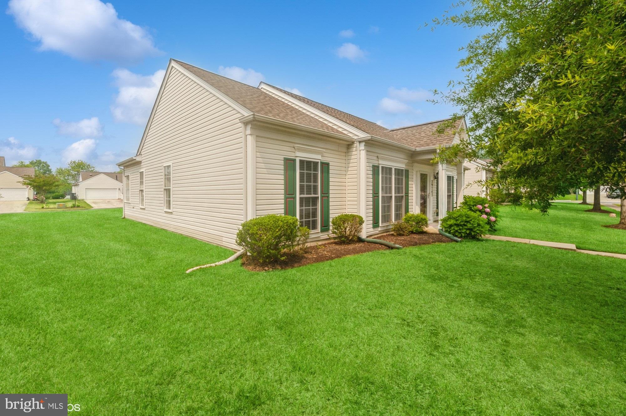 EASTON CLUB EAST - Residential