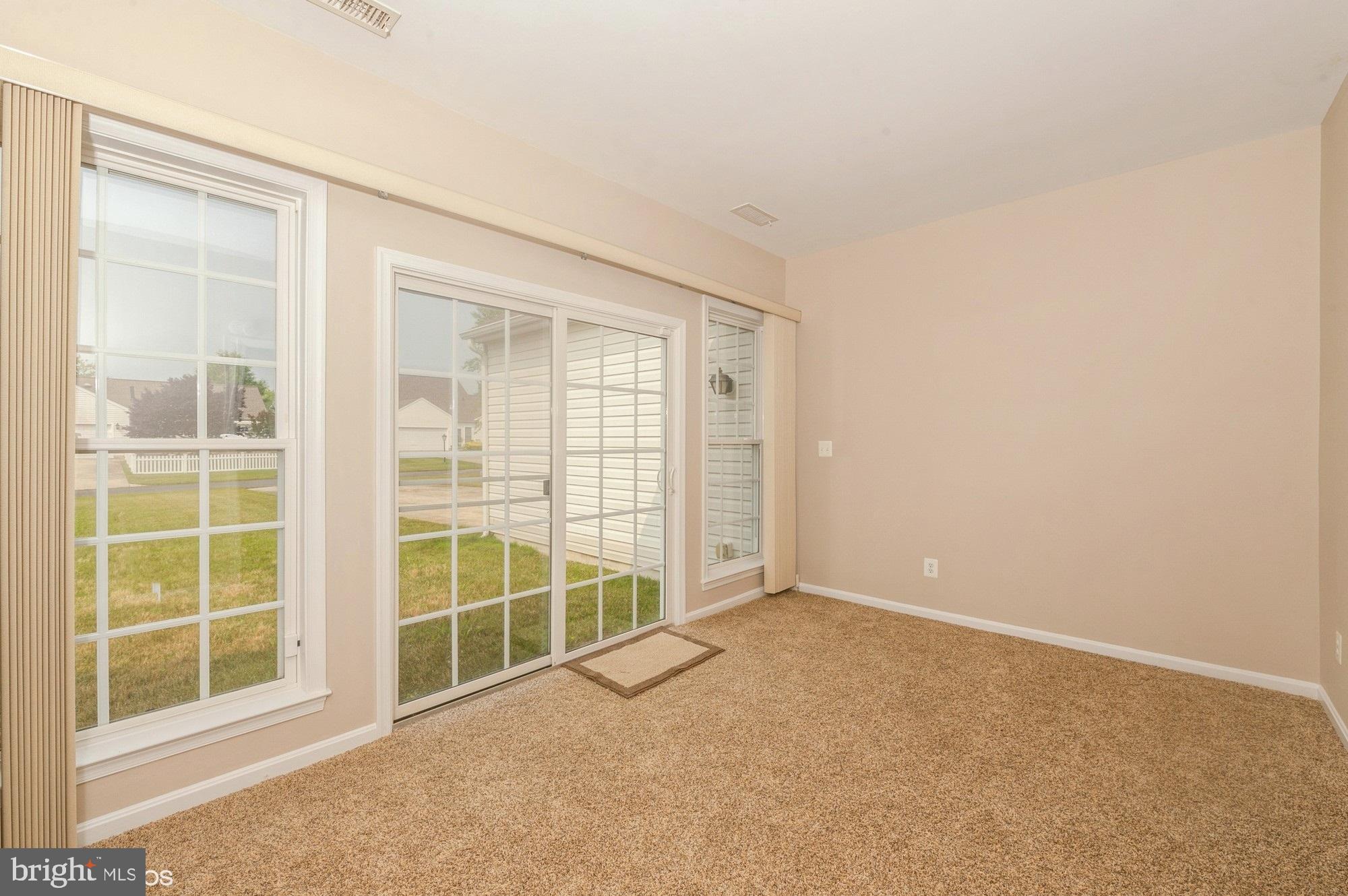 EASTON CLUB EAST - Residential