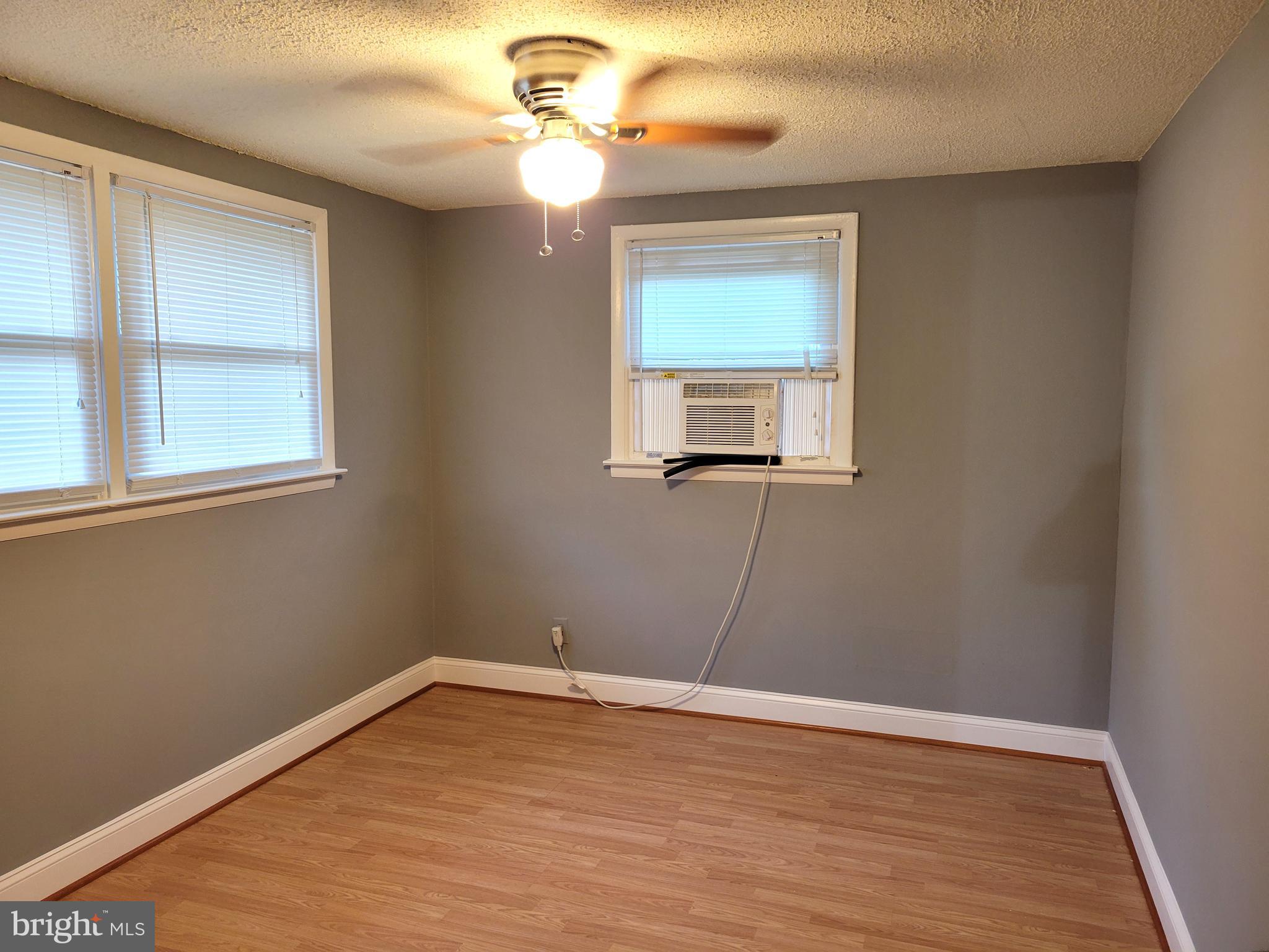 CATESBY HOWARD - Residential